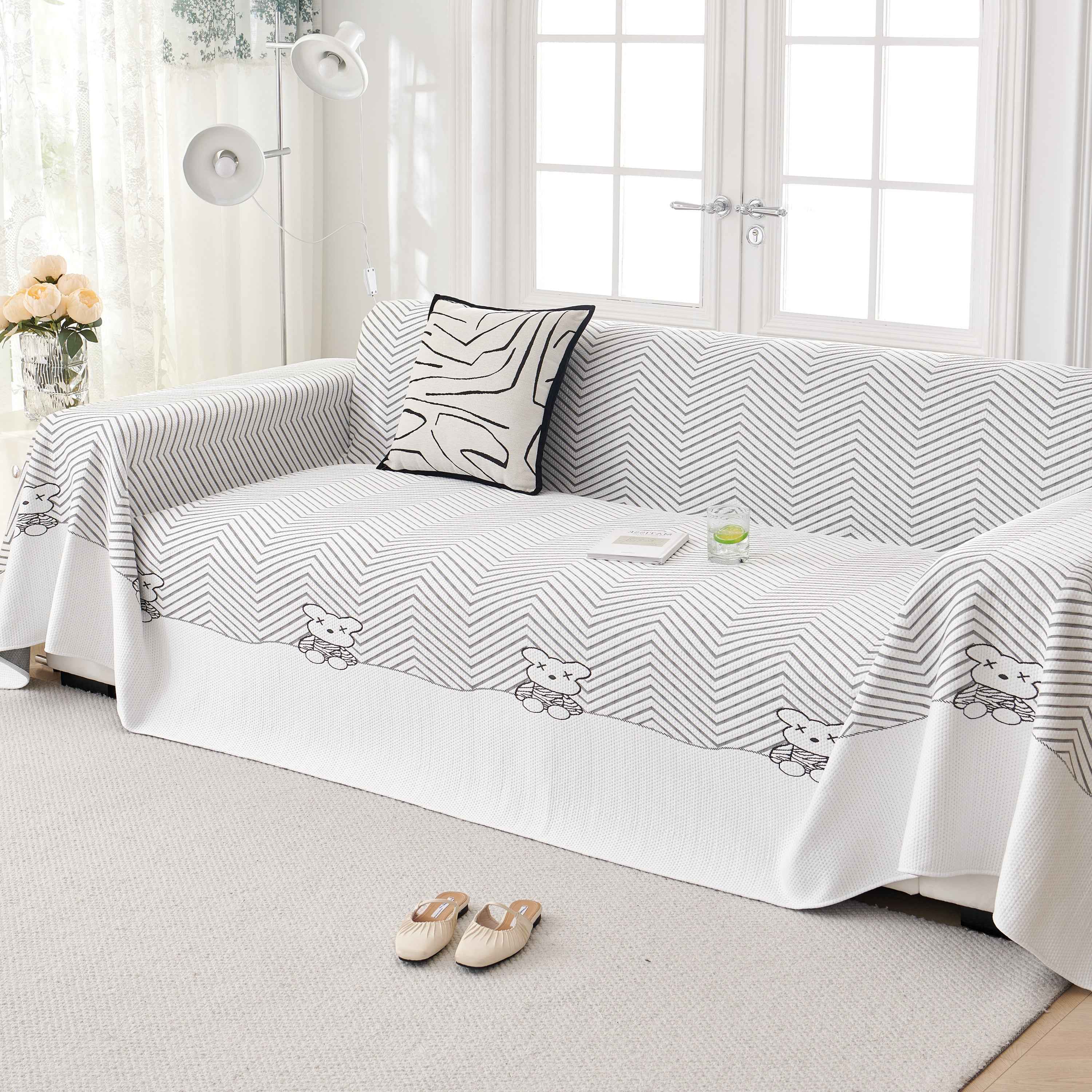 Cool Summer Blanket for Couches Soft Comfy Lightweight Cooling Sofa Blankets Cover