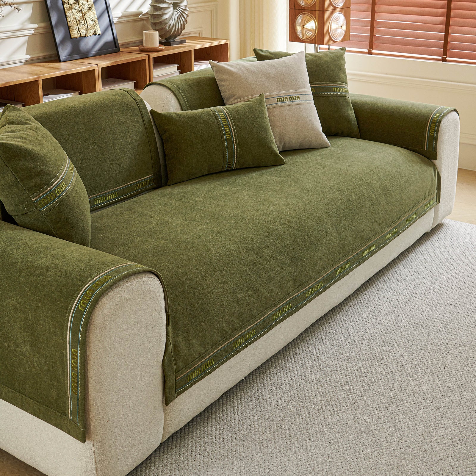 Chenille Sofa Cover Pet Mat, Non-Slip Couch Protector for Sectional & L-Shaped Sofas