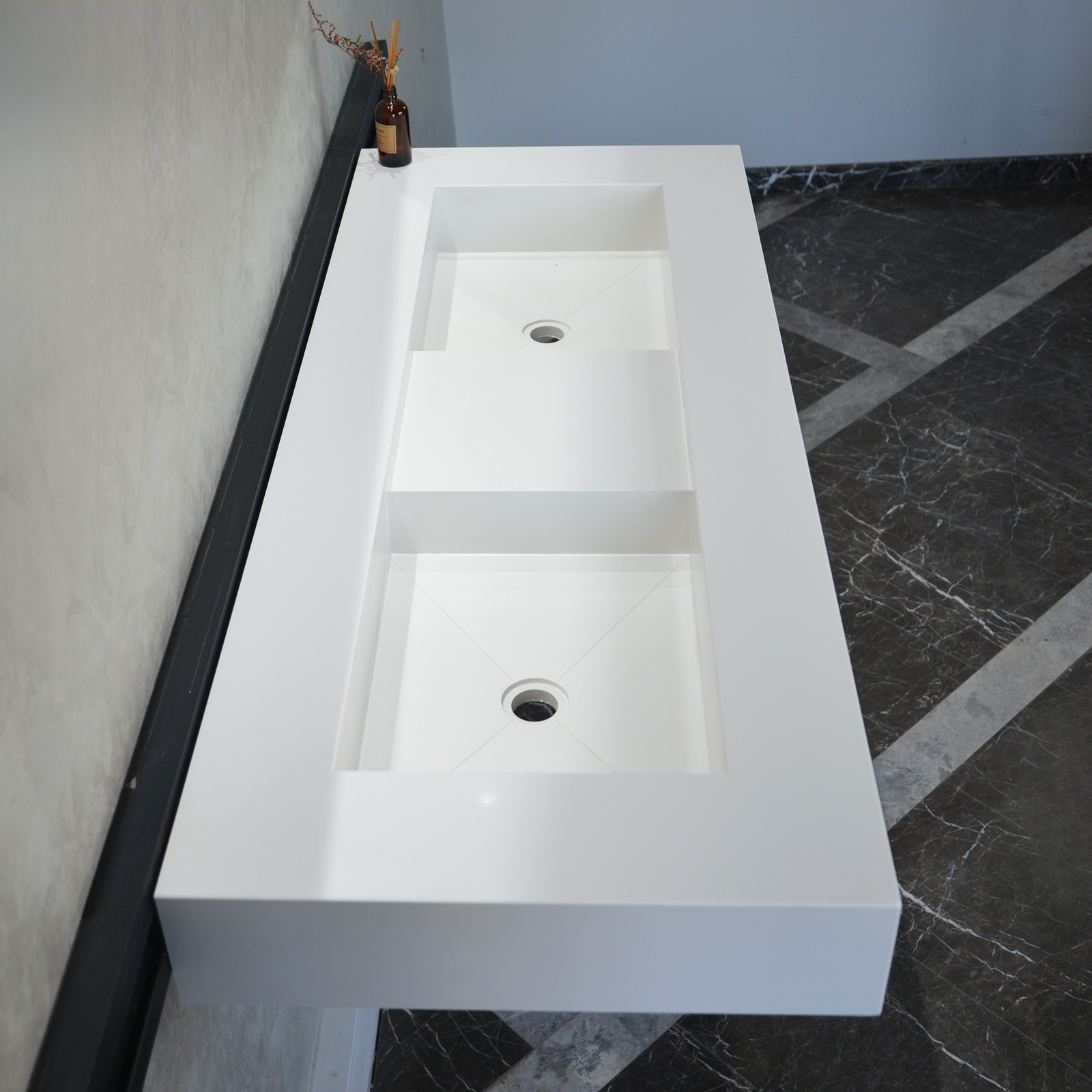 Handcrafted Custom White Quartz Double Sink (Qu-081)