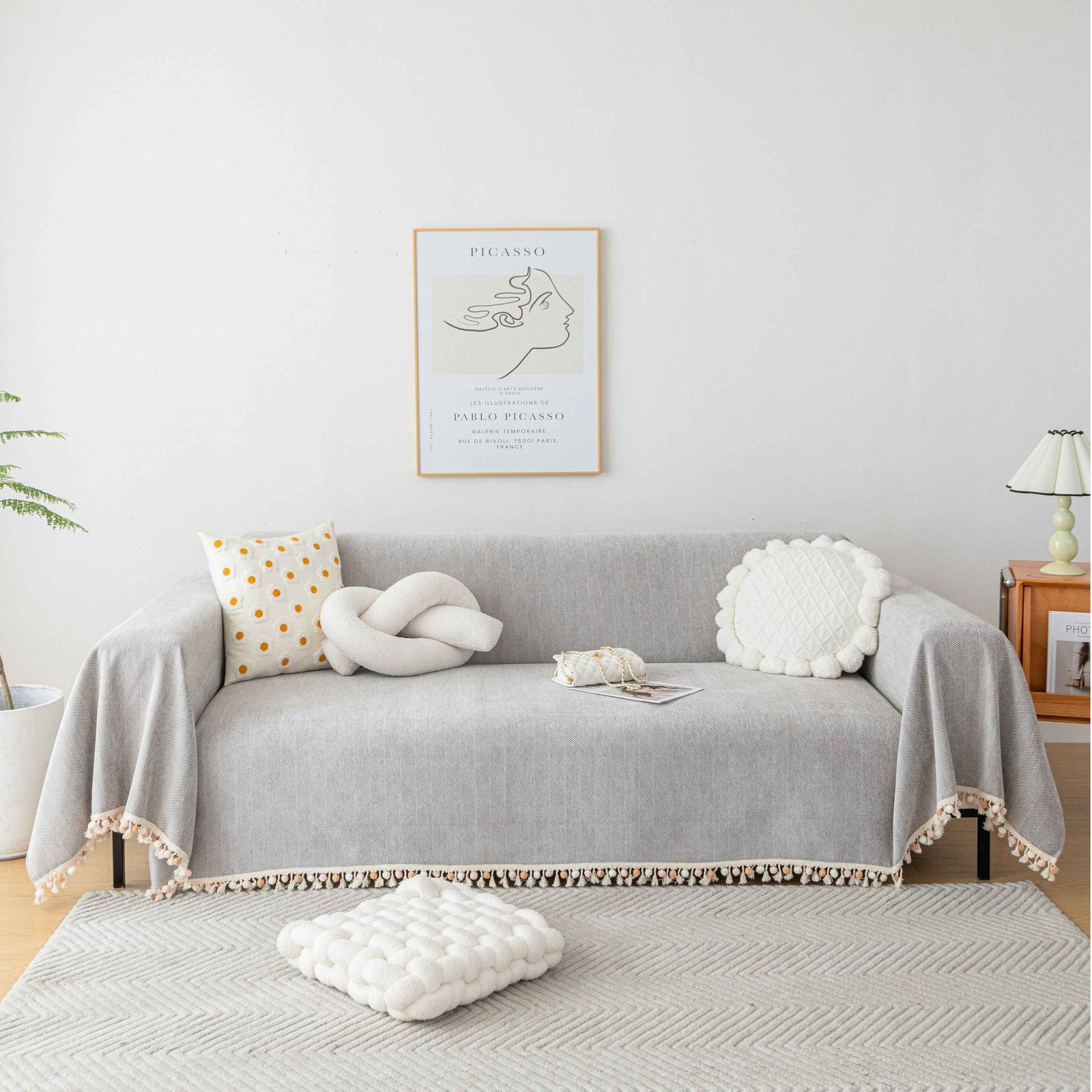 Boho Herringbone Sofa Throw Blanket with Pom Pom Tassels Stylish Furniture Slipcover
