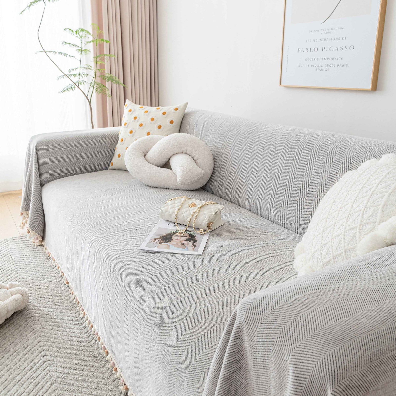 Boho Herringbone Sofa Throw Blanket with Pom Pom Tassels Stylish Furniture Slipcover