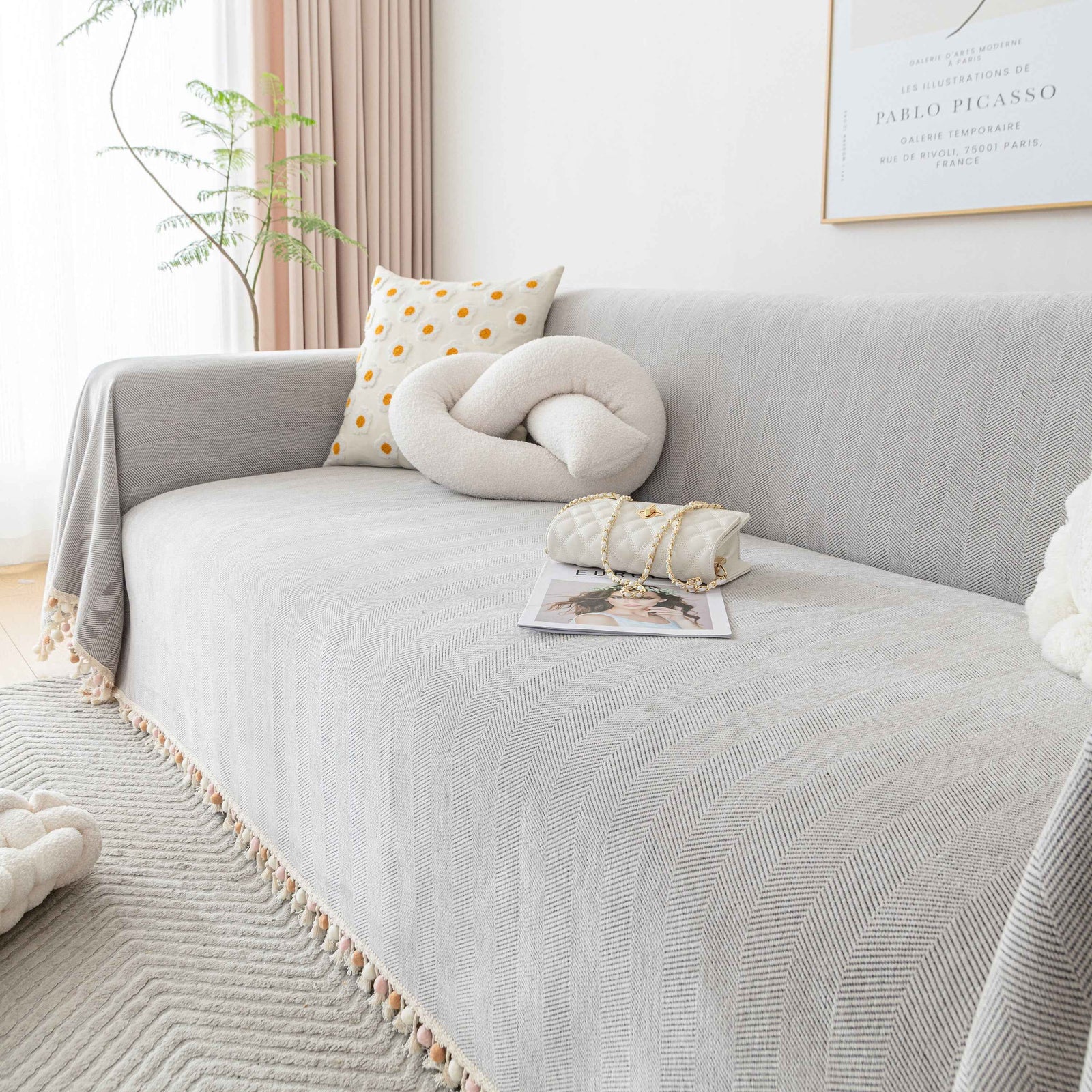 Boho Herringbone Sofa Throw Blanket with Pom Pom Tassels Stylish Furniture Slipcover