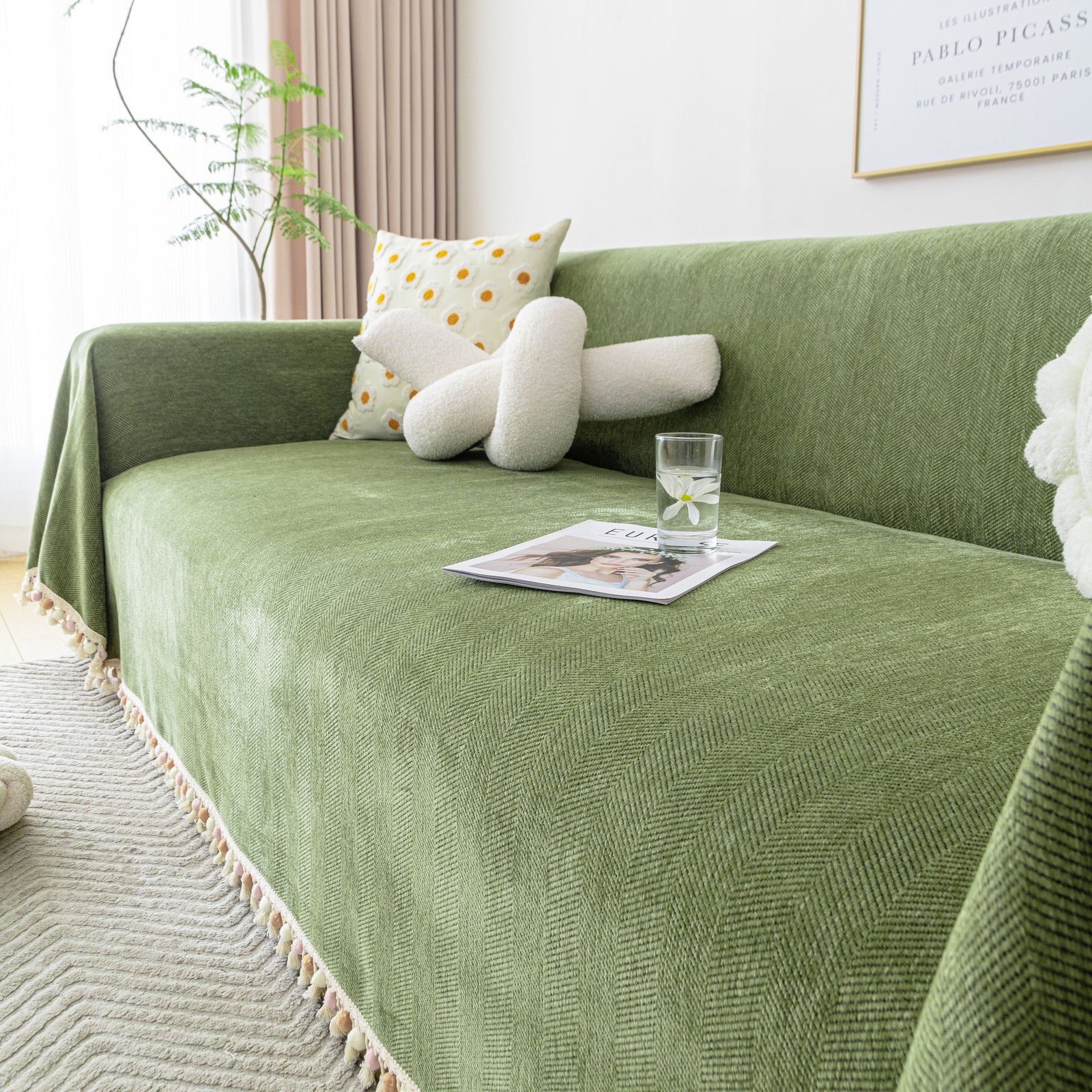 Boho Herringbone Sofa Throw Blanket with Pom Pom Tassels Stylish Furniture Slipcover
