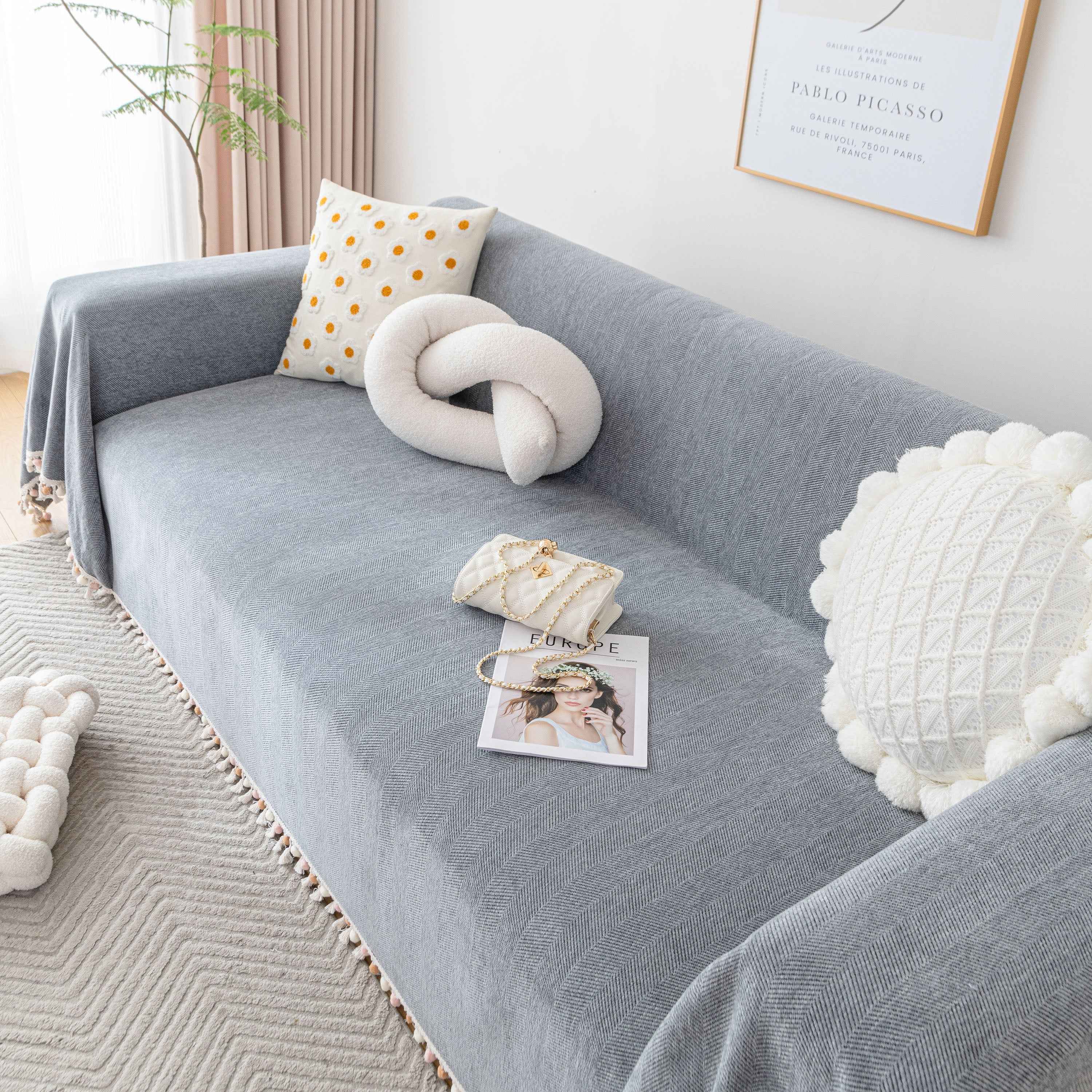 Boho Herringbone Sofa Throw Blanket with Pom Pom Tassels Stylish Furniture Slipcover