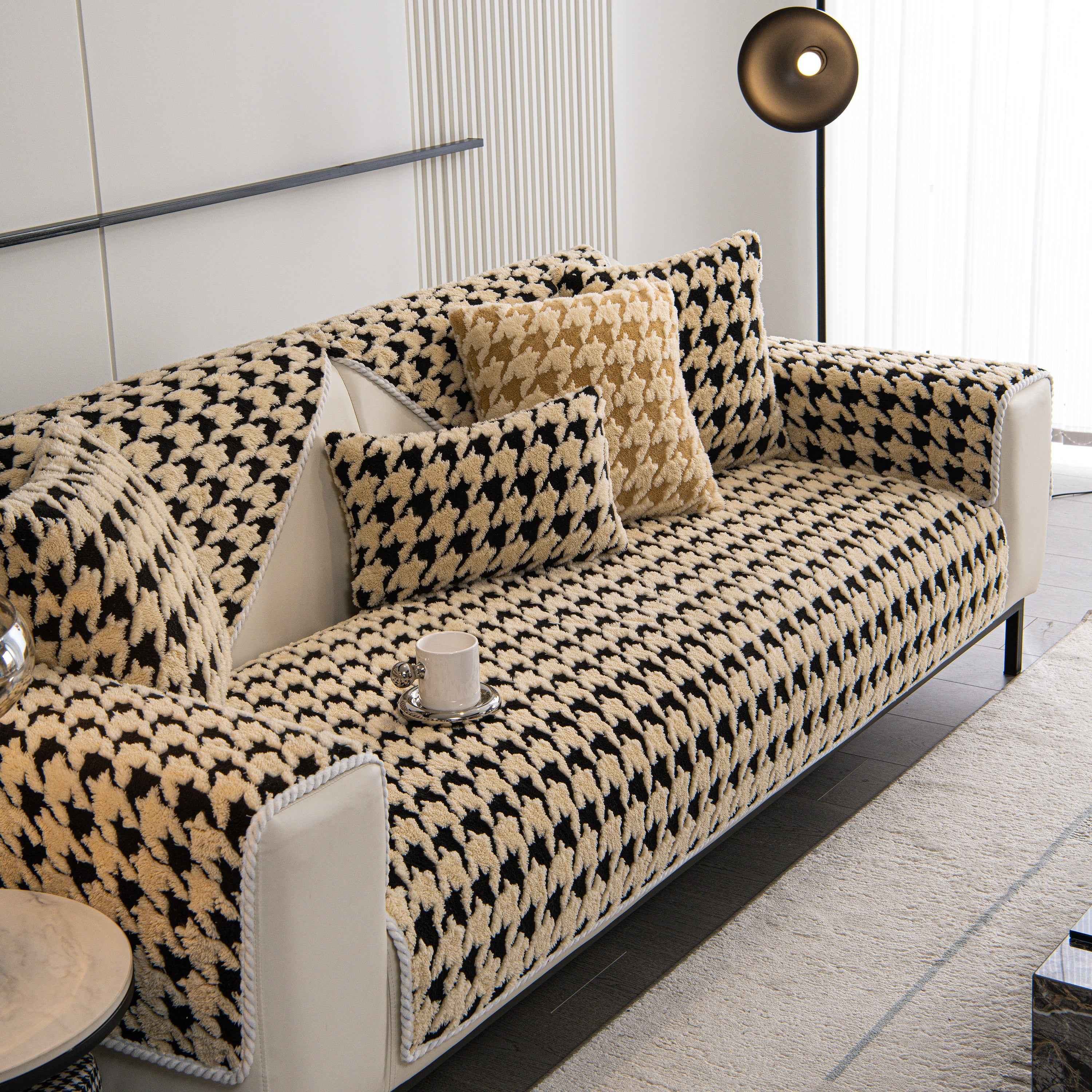 Winter Thickened Sherpa Fleece Houndstooth Sofa Cushion, Non-slip Sofa Cover with Plush