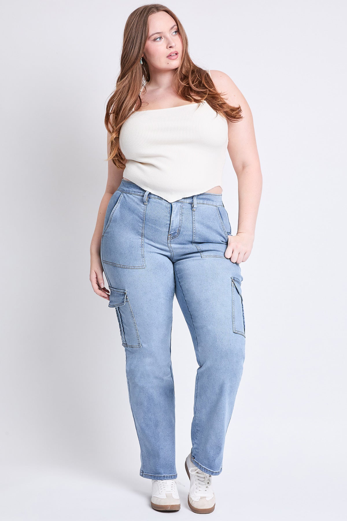 Women's Plus High Rise Elastic Waist Cargo Straight  Jeans