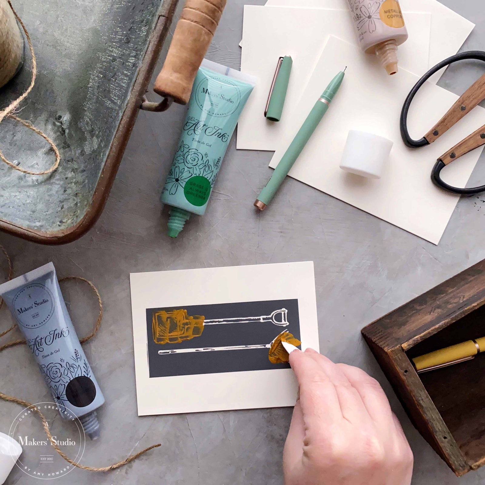 Set of 4 Folded Notecards and Envelopes 5x7