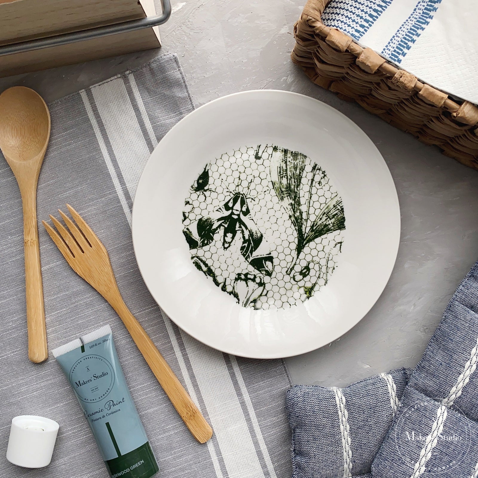 Flowers and Insects - Mesh Stencil - 12x12