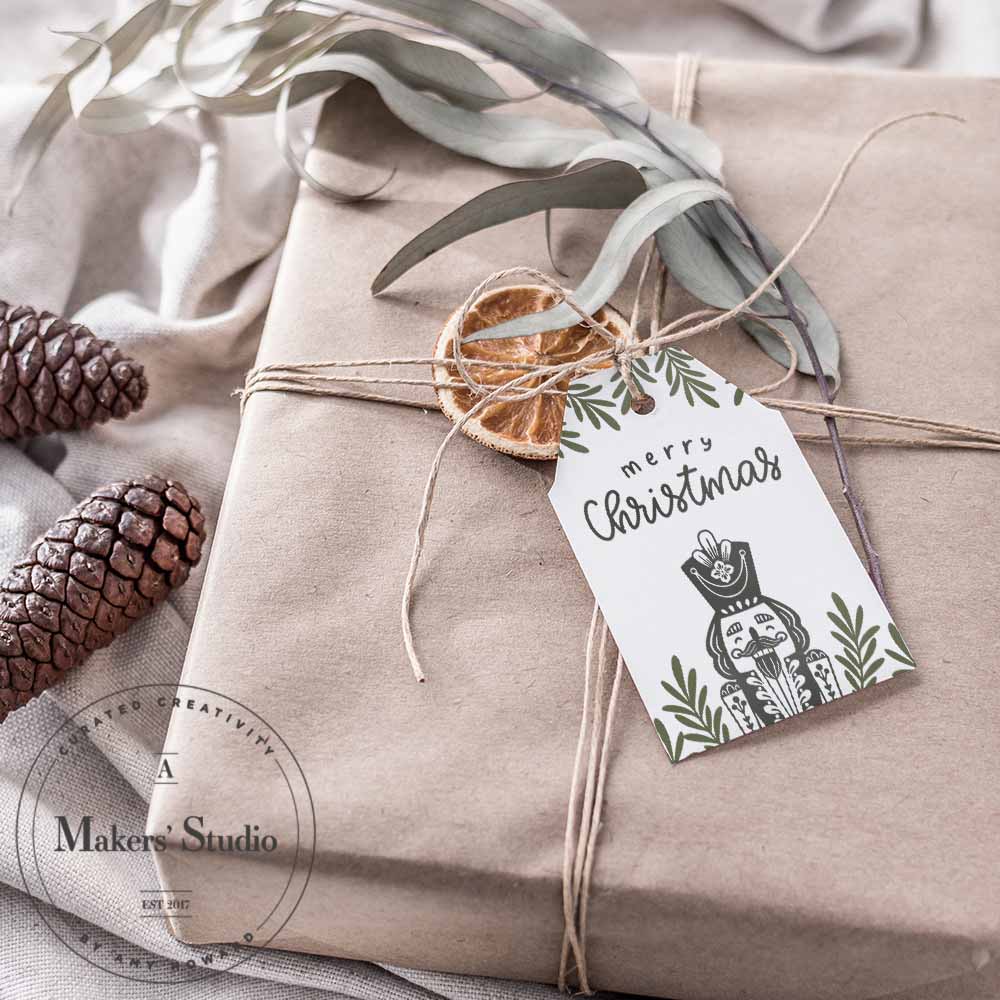 Christmas Folk Art - Mesh Stencil 8.5x11