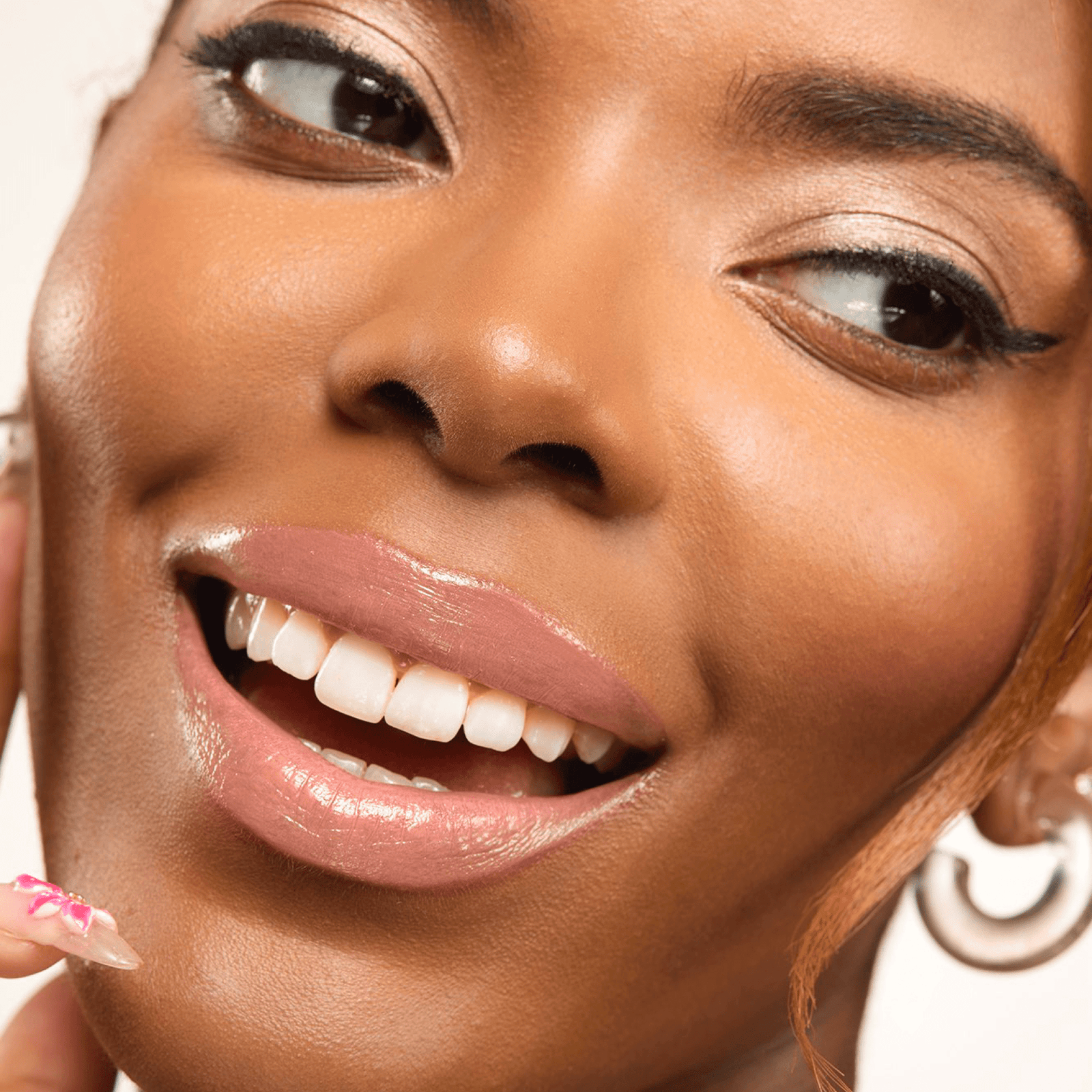 Nude - Color Your Smile Lighted Lip Gloss