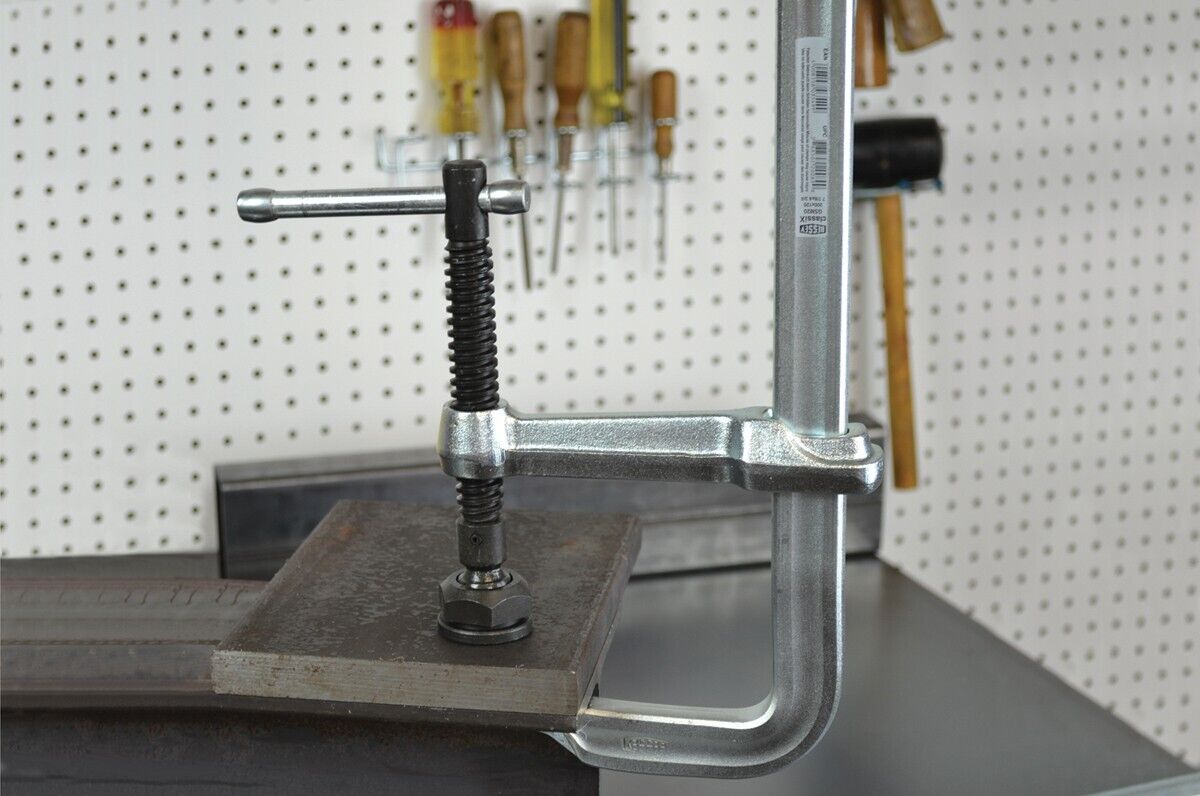 Bessey classiX® Bar Clamp With Heavy Duty Pad 12