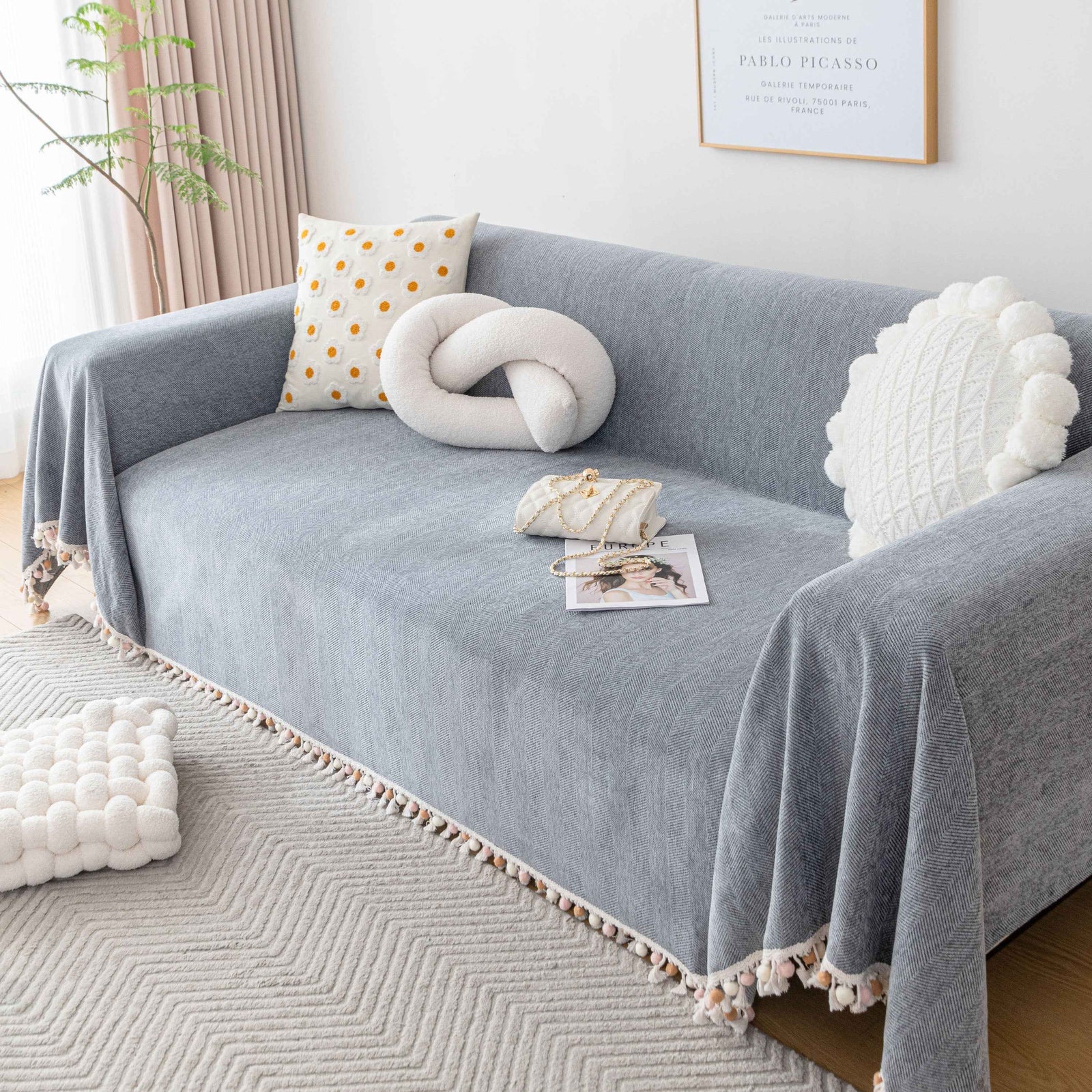 Boho Herringbone Sofa Throw Blanket with Pom Pom Tassels Stylish Furniture Slipcover