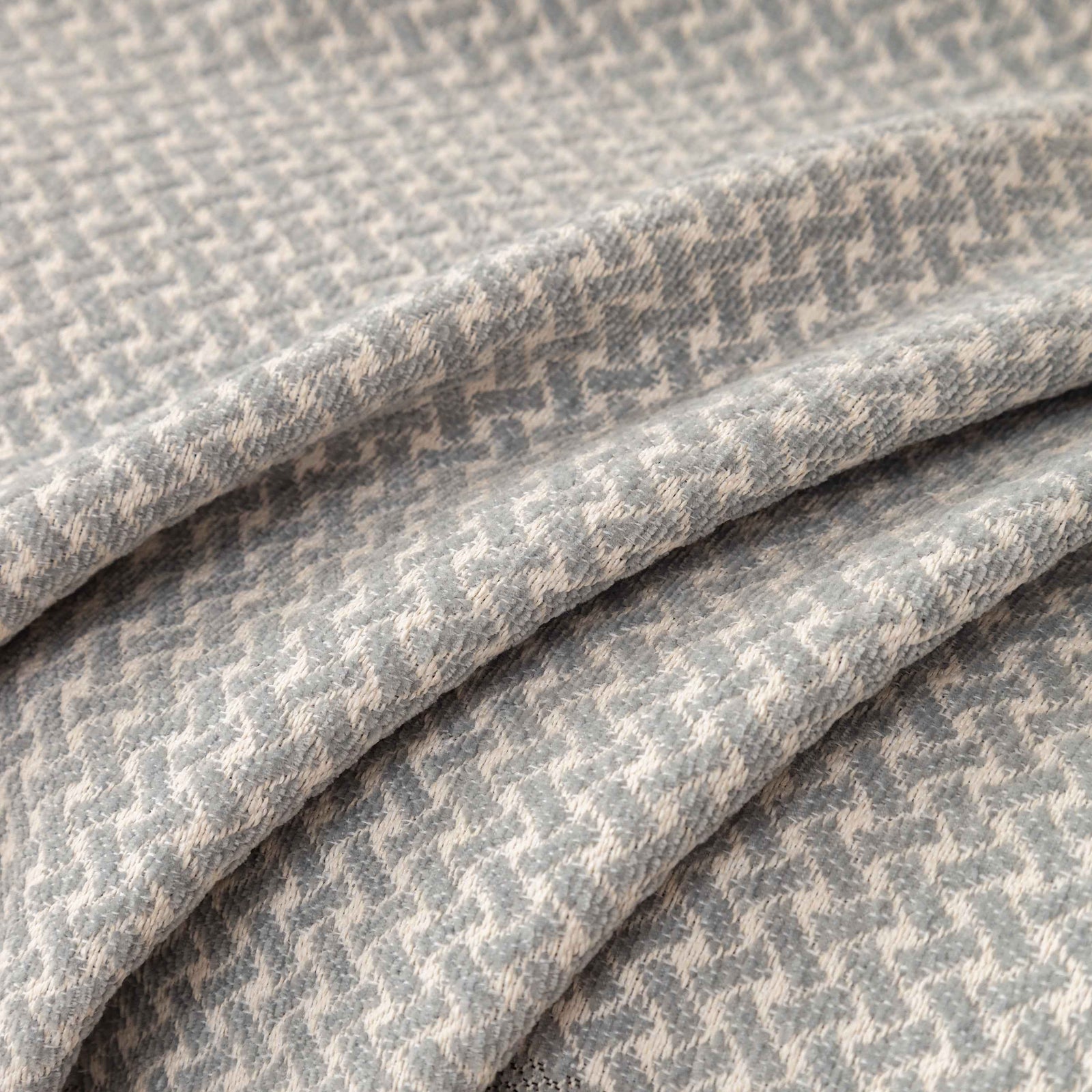 Chenille Jacquard Sofa Throw Blanket Cover Soft Polyester Weave Couch Throw Cover for Pets Dog Kids