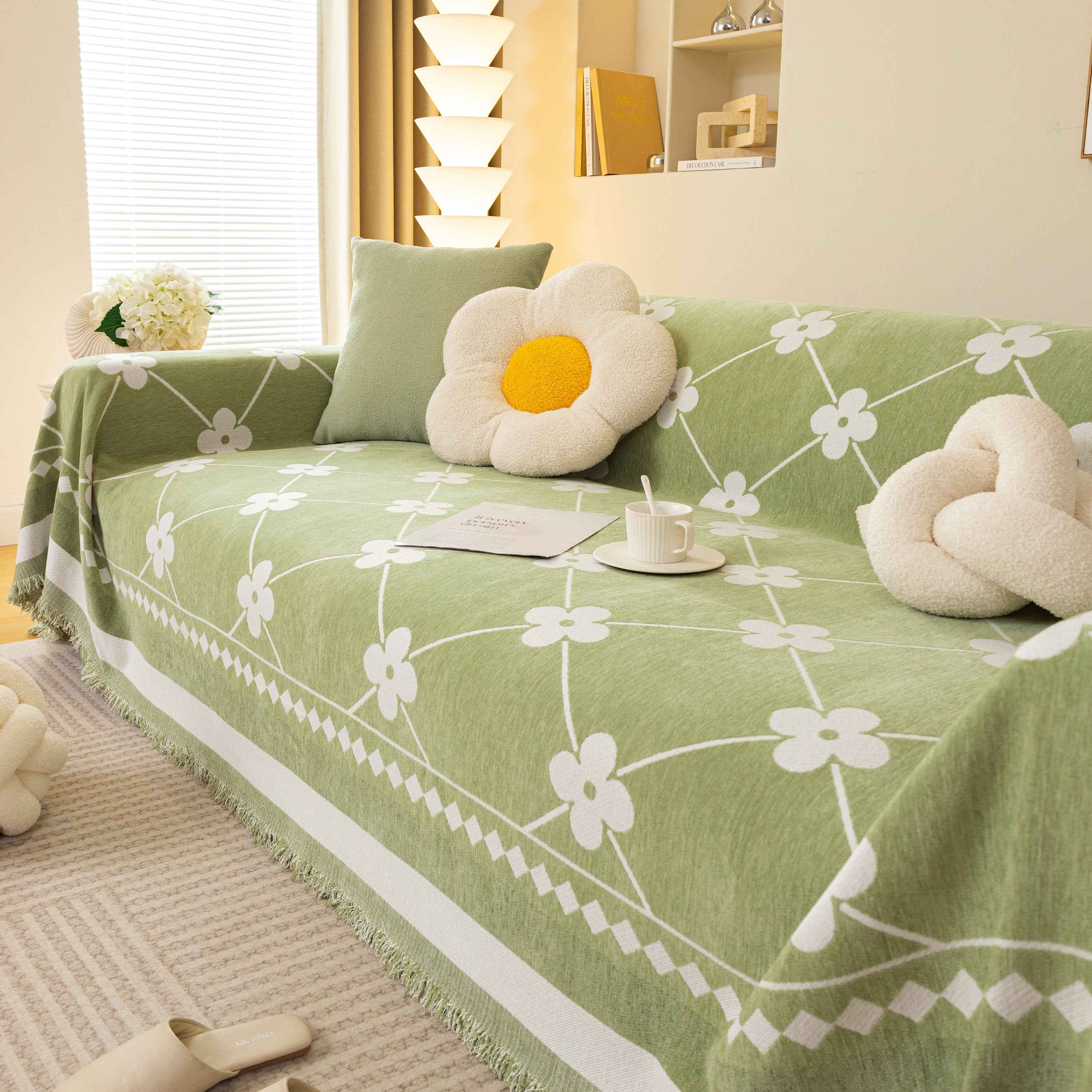 Comfy Four-Leaf Clover Hope Faith Love Luck Blanket for Couch, Chenille Scratch Proof Sofa Blanket Covers