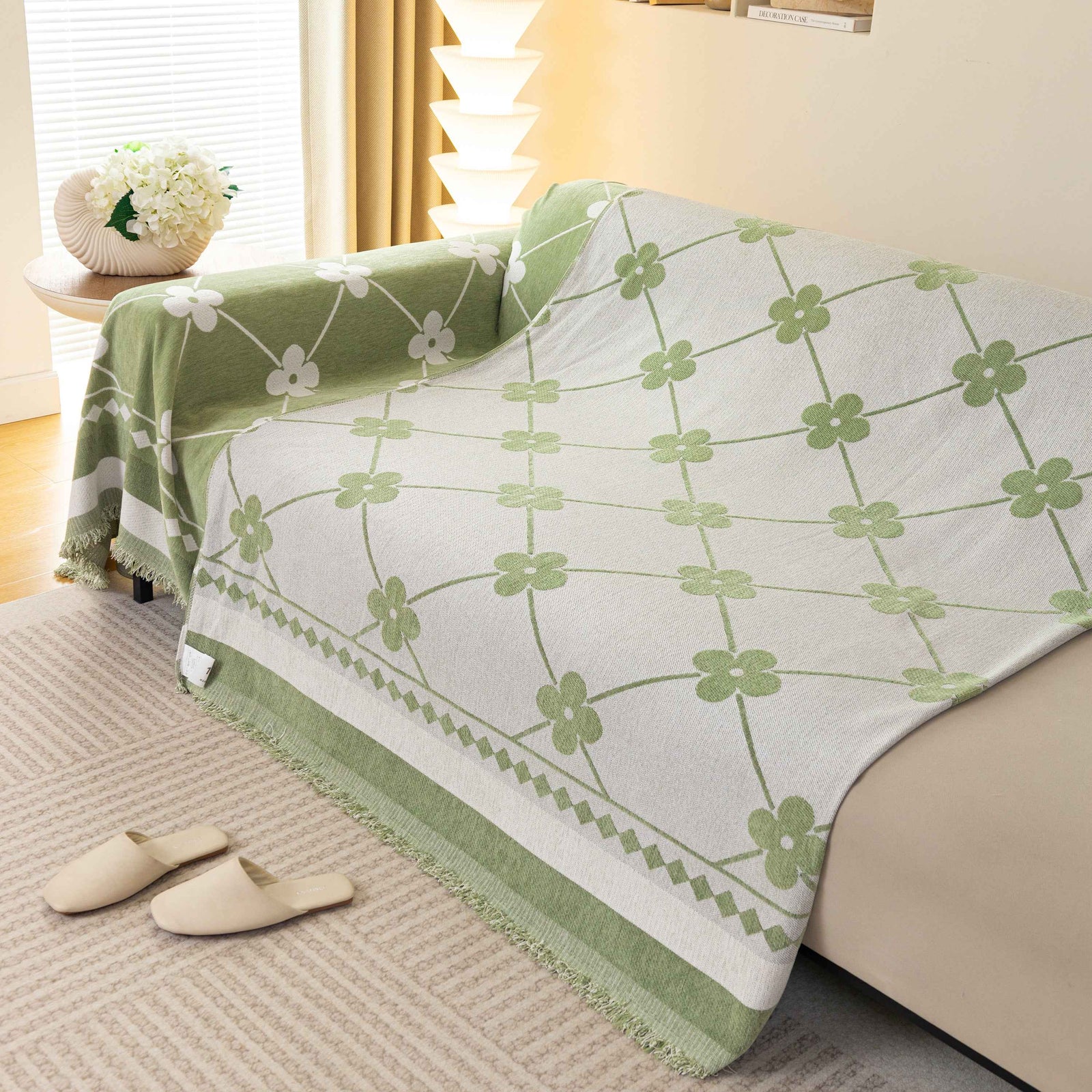 Comfy Four-Leaf Clover Hope Faith Love Luck Blanket for Couch, Chenille Scratch Proof Sofa Blanket Covers