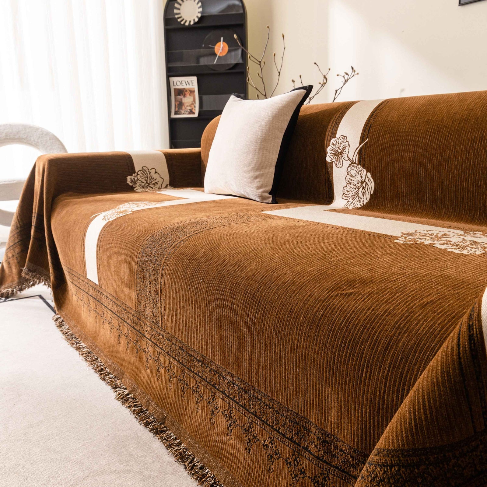 Jacquard Floral Band Sofa Cover with Tassels, Thick Textured Couch Throw Blanket