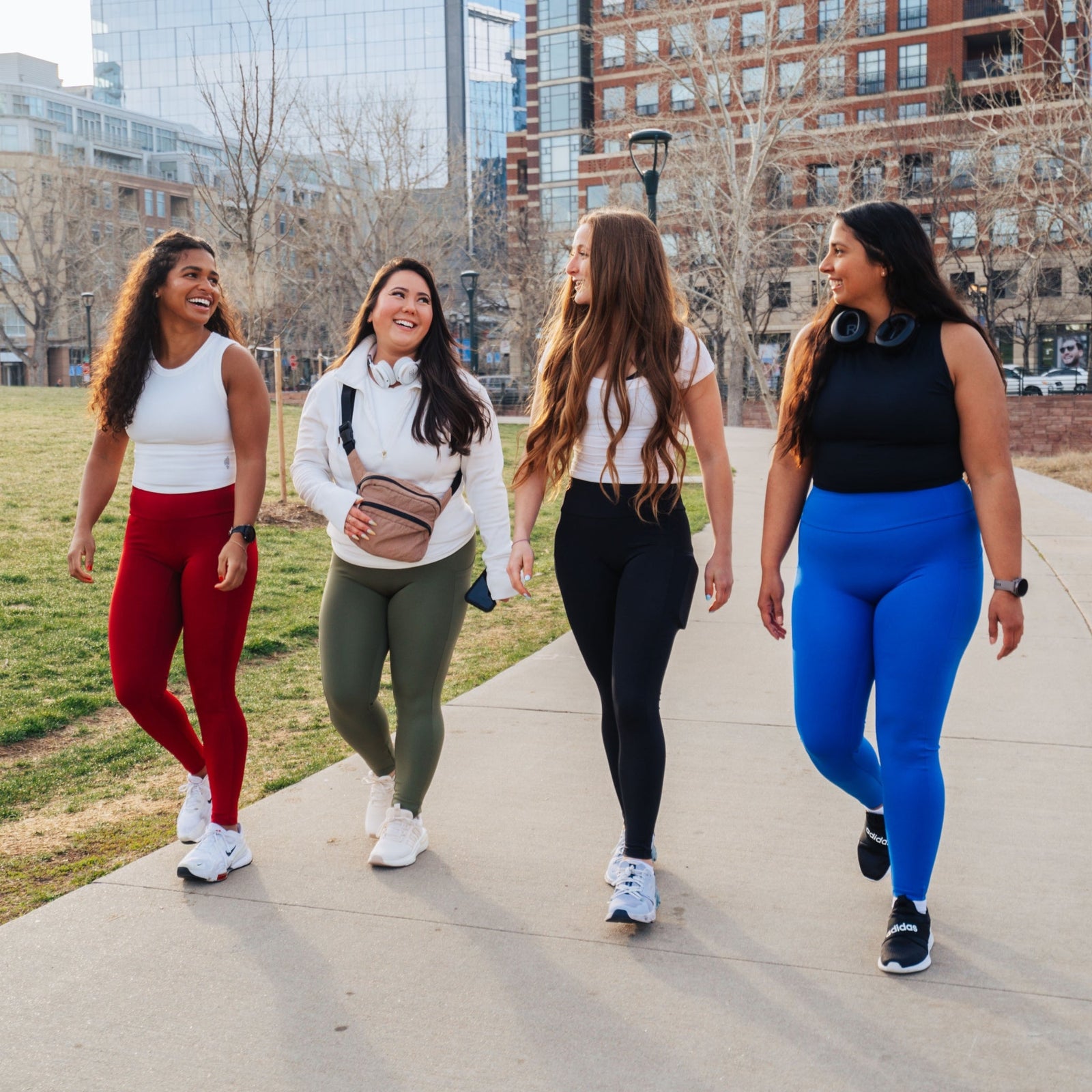 StayUP™ High-Rise with Pocket Leggings - Black