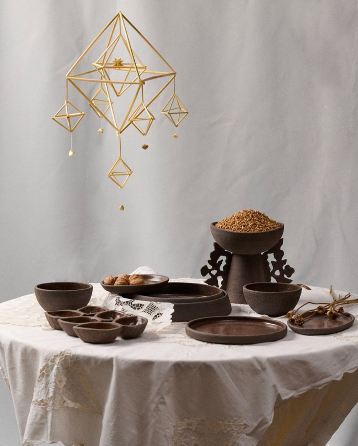 Handmade Stoneware Oval Serving Platter "Pumpernikel"