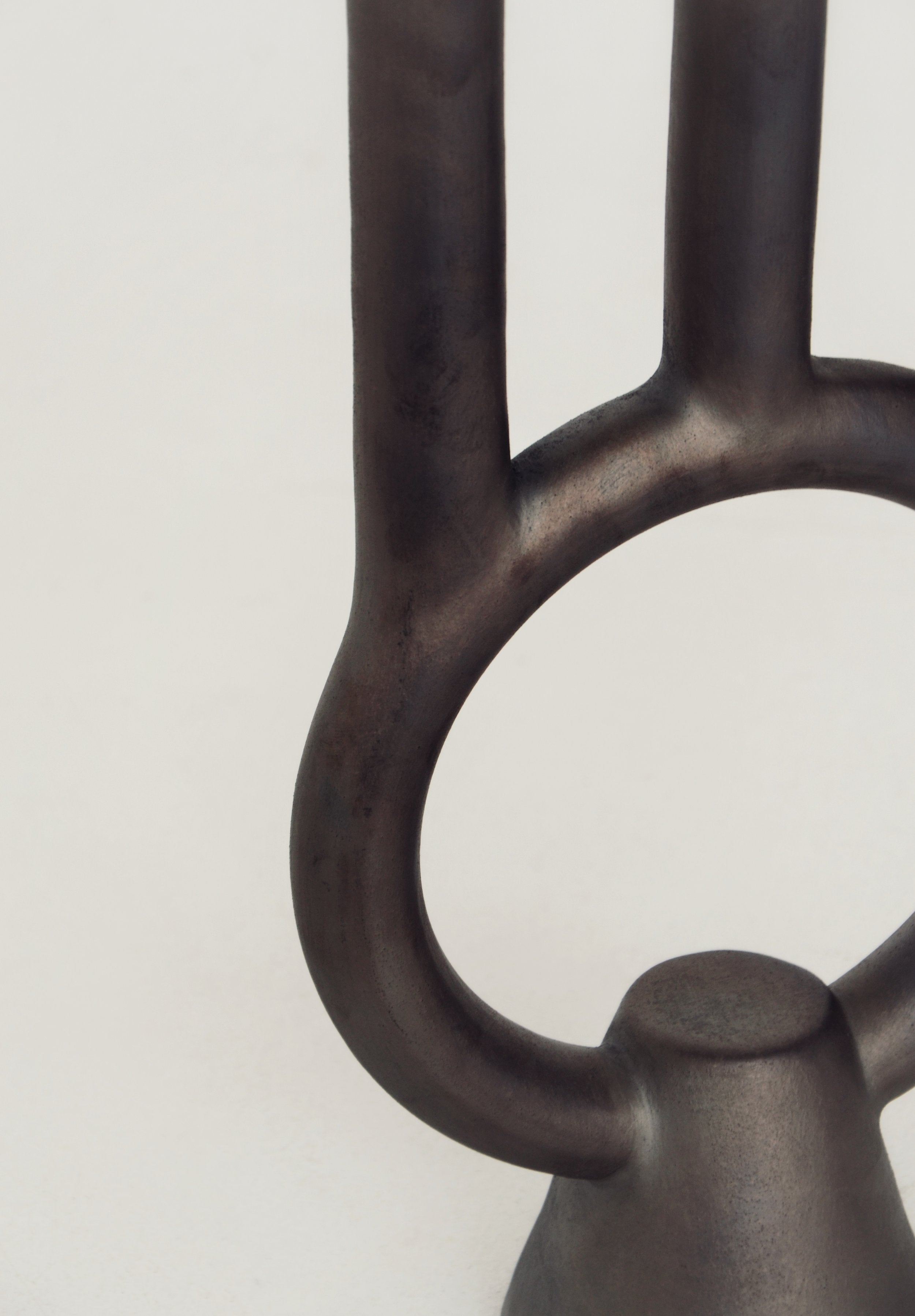 Candlestick Holder Guculia. Shadows. Trinity