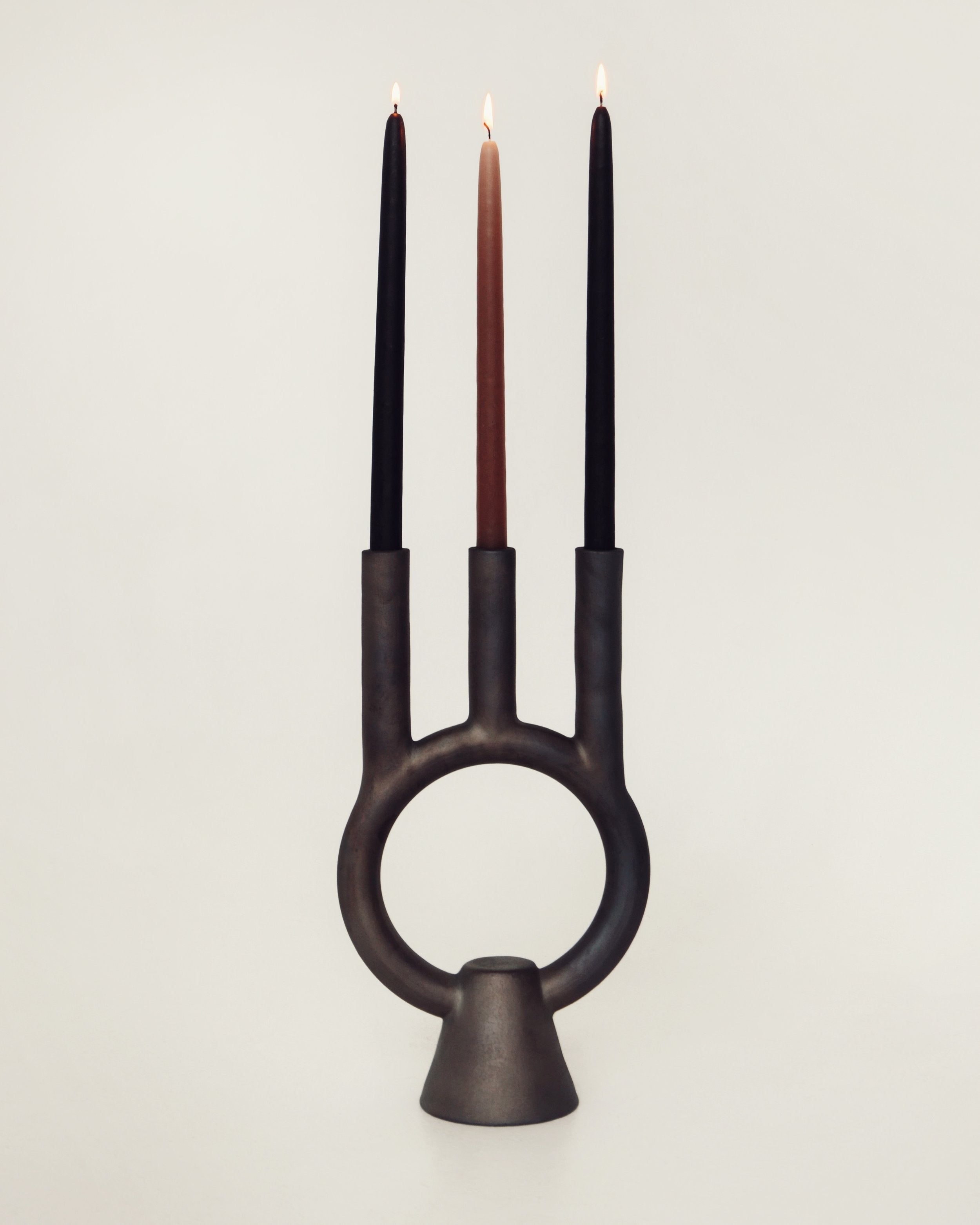 Candlestick Holder Guculia. Shadows. Trinity