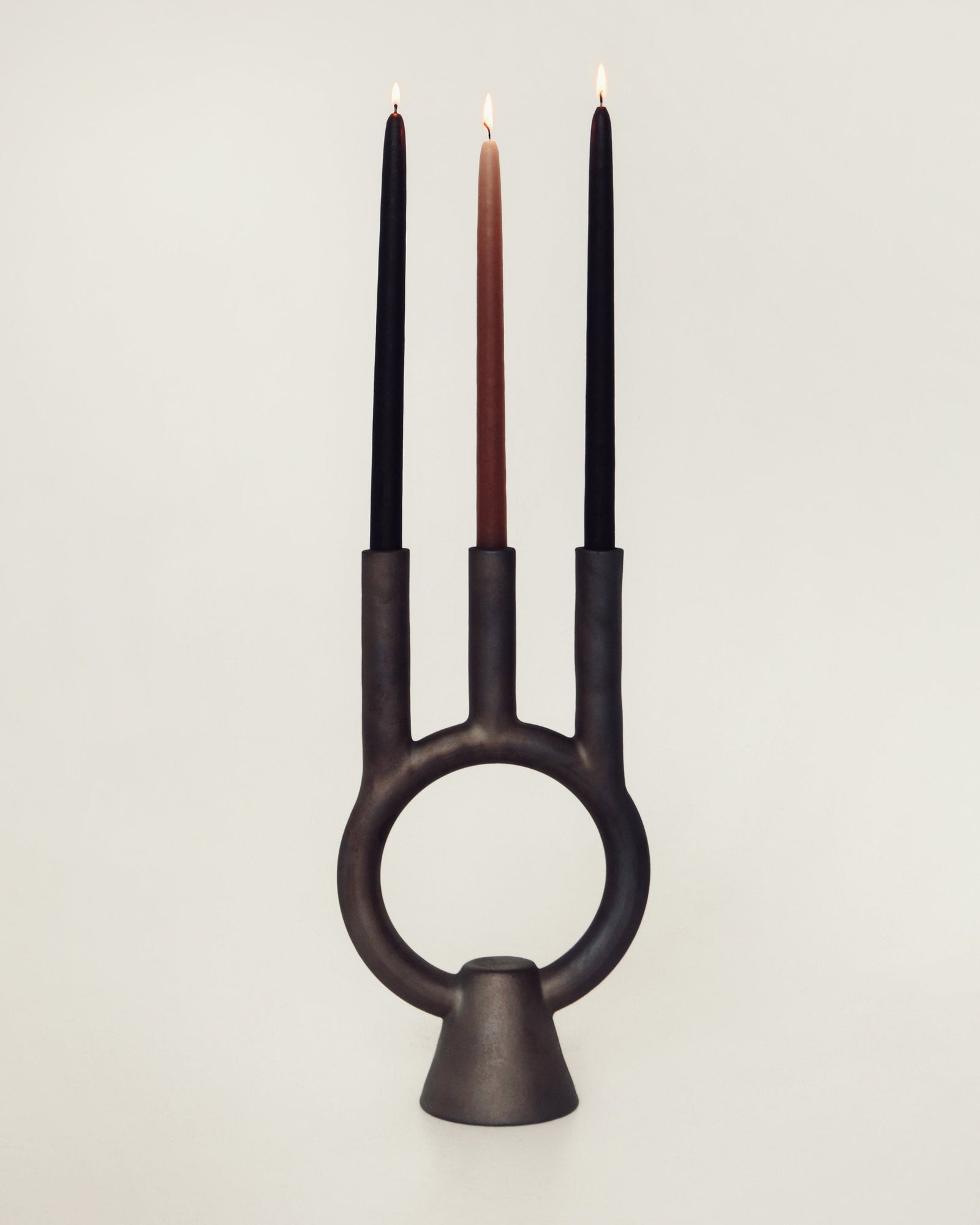 Candlestick Holder Guculia. Shadows. Trinity