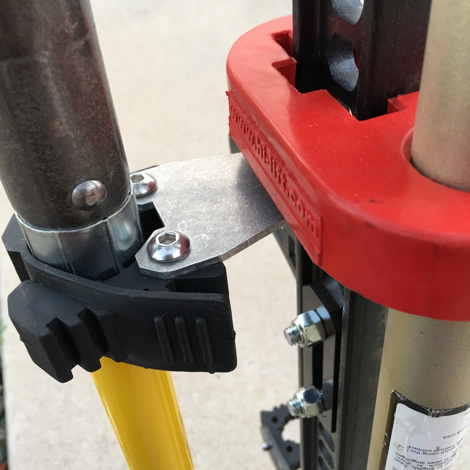 KBT Aluminum Mount Set (2 15/16