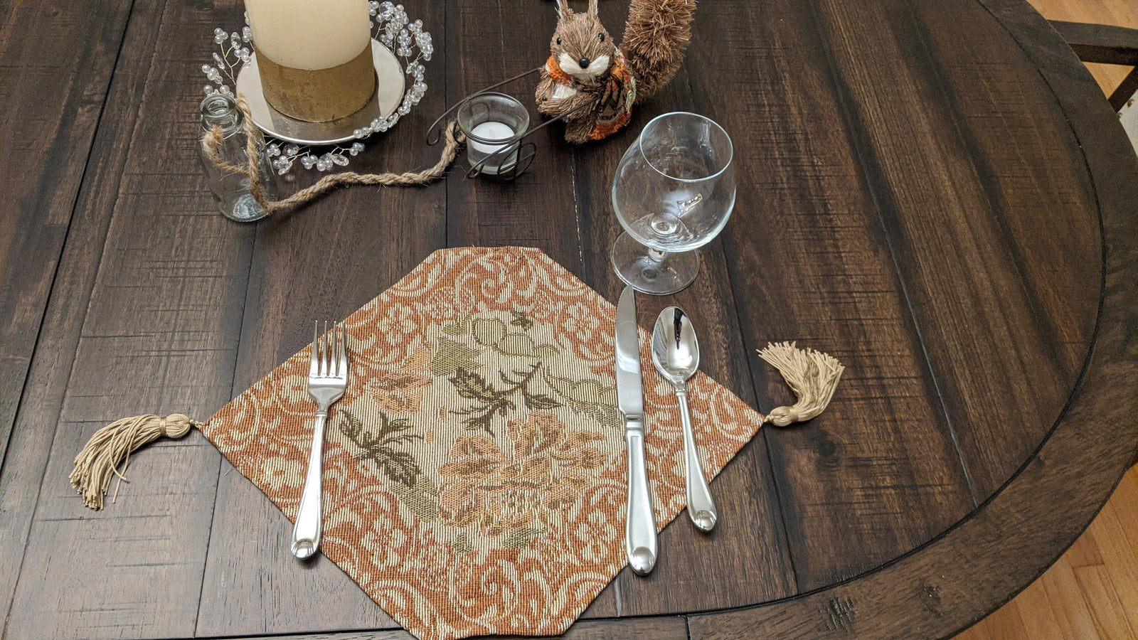 DaDa Bedding Set of 4-Pieces Nature Garden Floral Roses Tapestry Table Dining Cloth Runner Set - 13