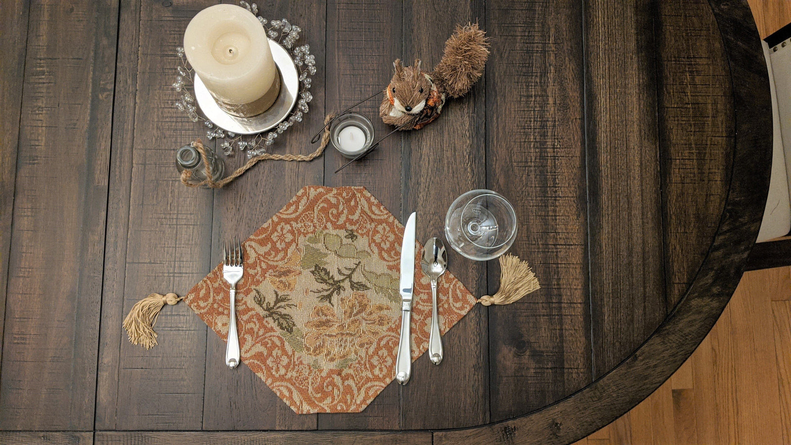 DaDa Bedding Set of 4-Pieces Nature Garden Floral Roses Tapestry Table Dining Cloth Runner Set - 13