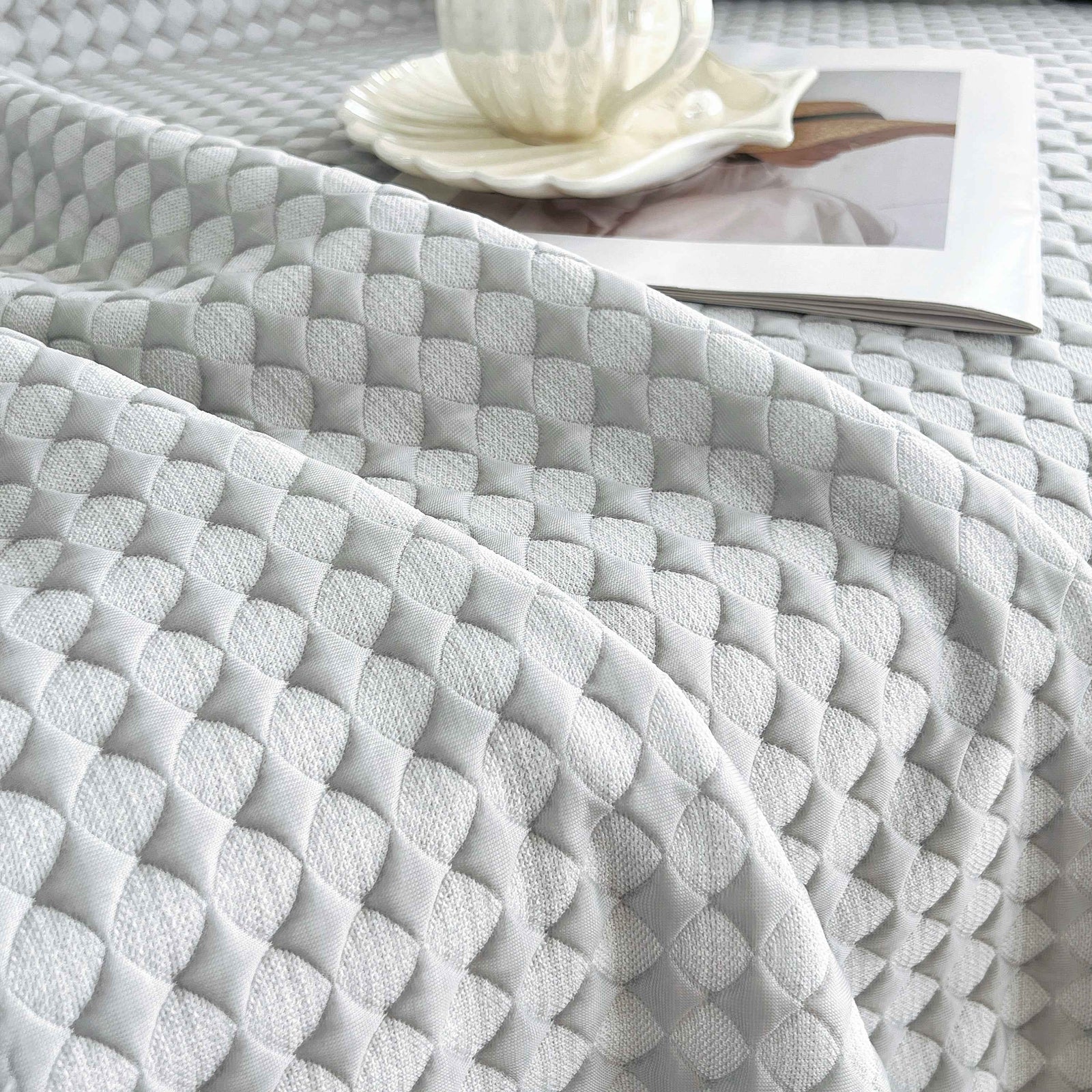 Cooling Textured Sofa Cover Washable Soft Couch Throw Blanket for Summer & Pets