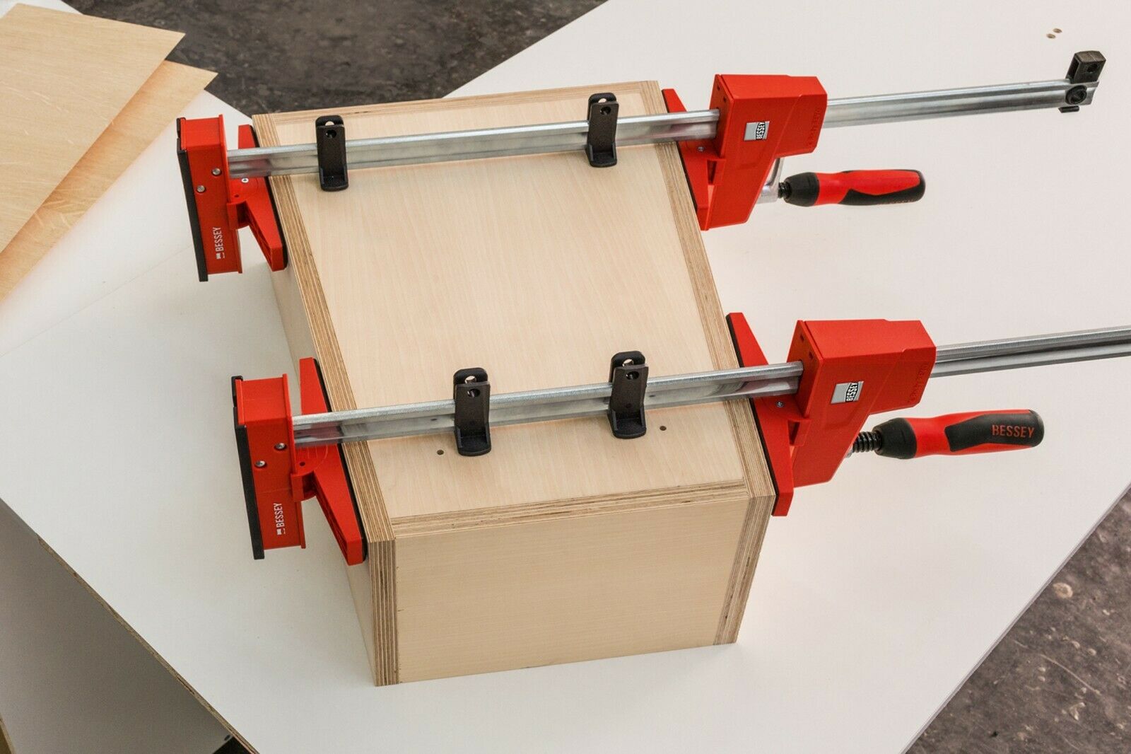 Bessey K Body REVOlution Parallel Clamp 31