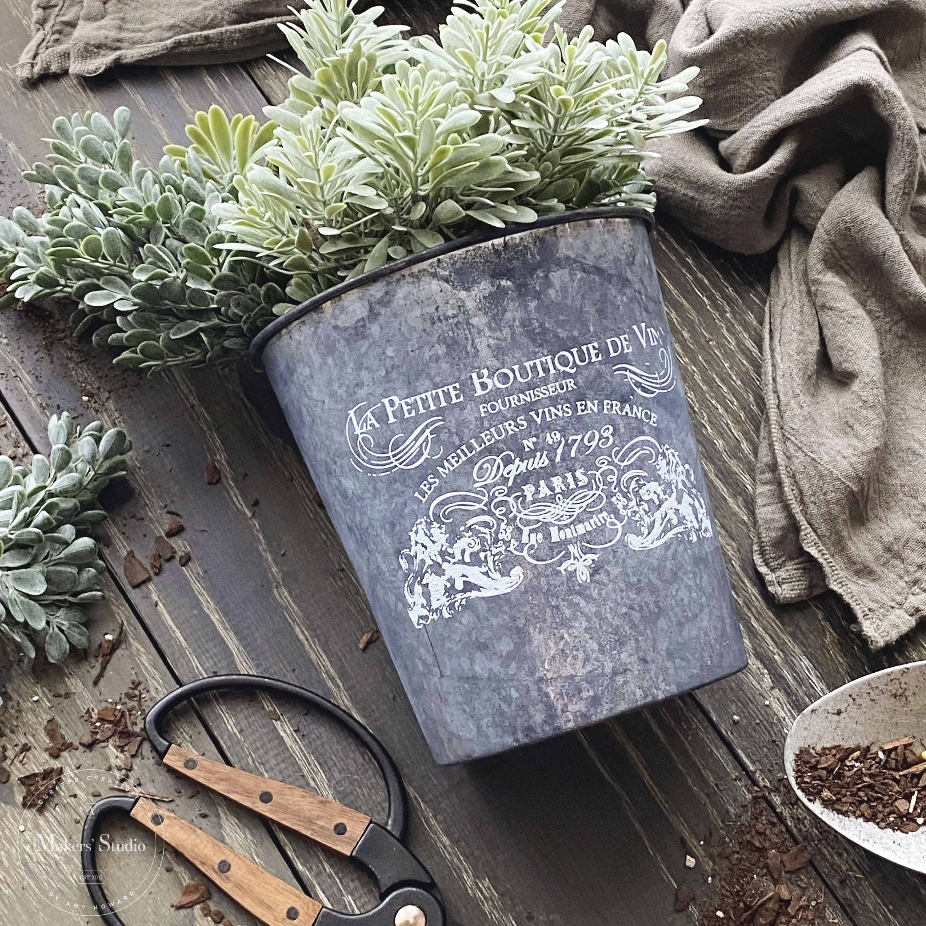 Le Petite Boutique - Mesh Stencil 8.5x11