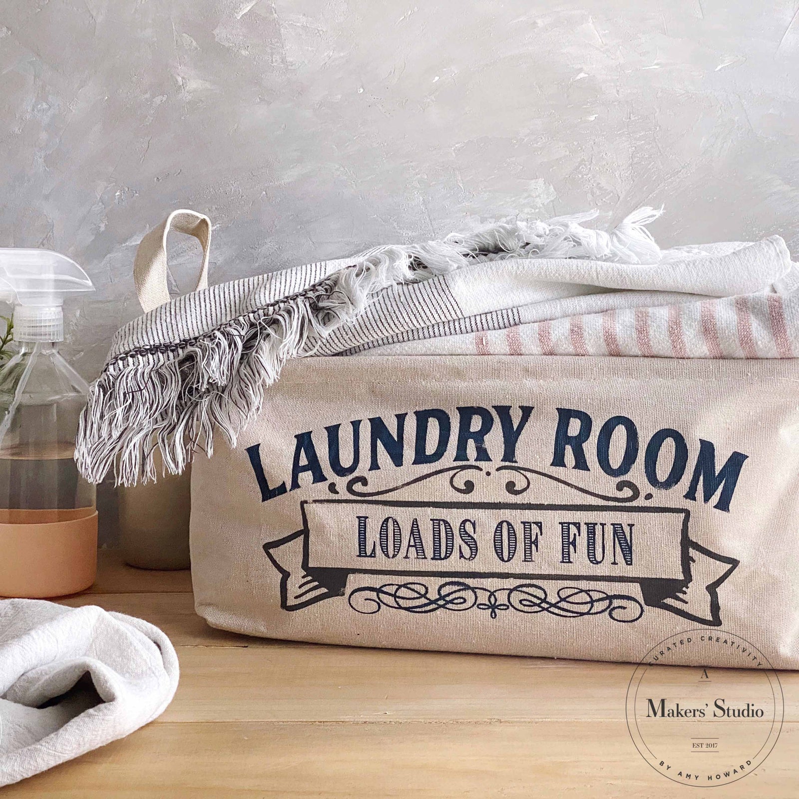 Laundry Room - Mesh Stencil 12x18