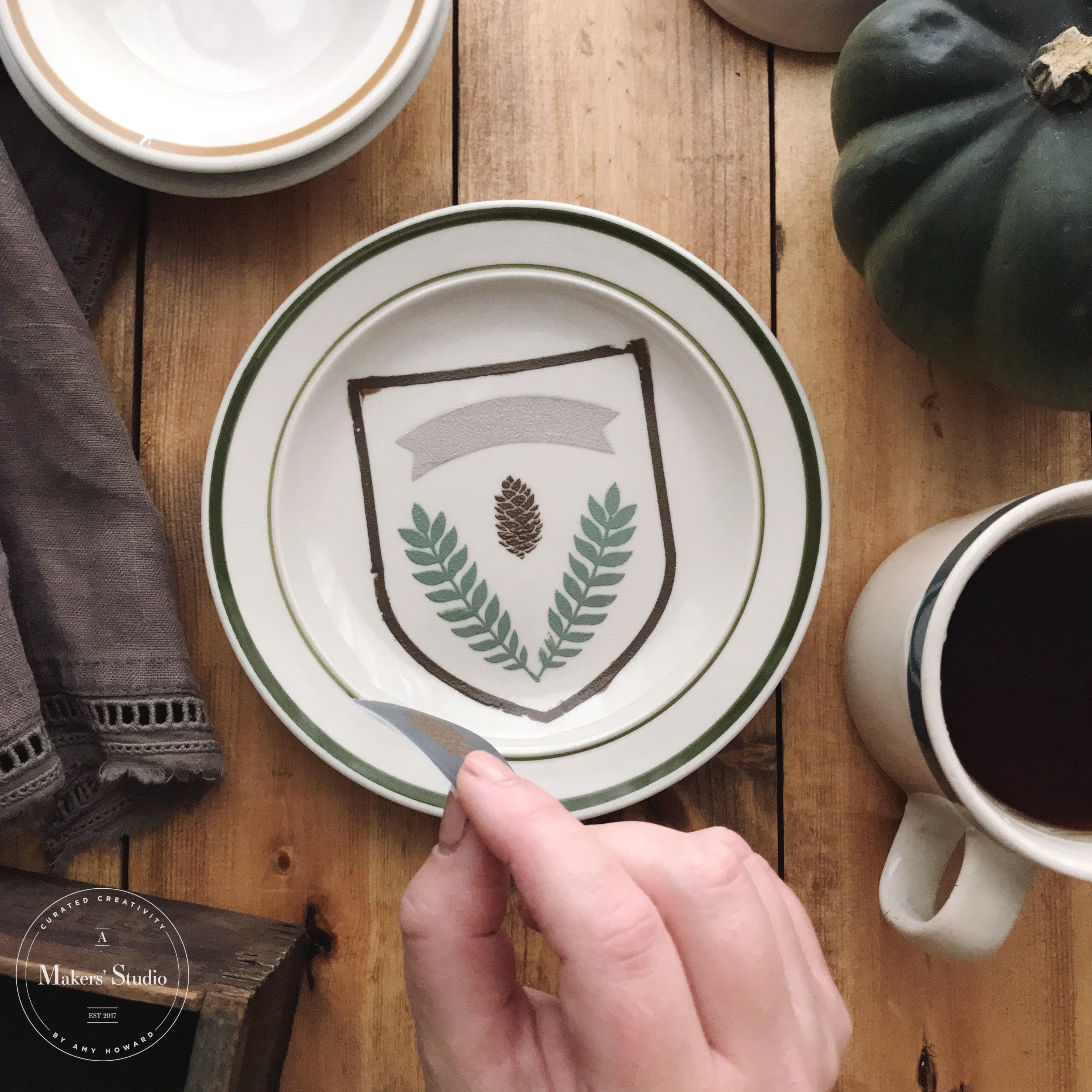 Lodge - Mesh Stencil 8.5 x 11