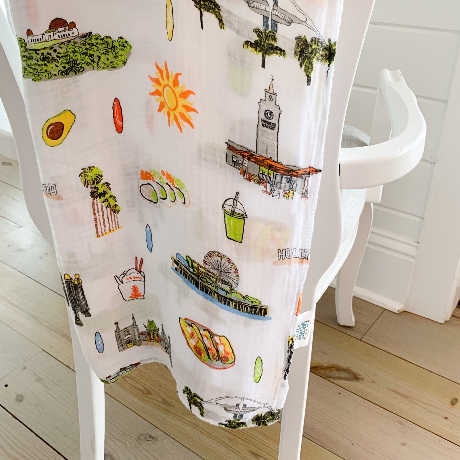 Gift Set: Los Angeles Baby Muslin Swaddle Blanket and Burp Cloth/Bib Combo Soft Breathable Bamboo Cotton