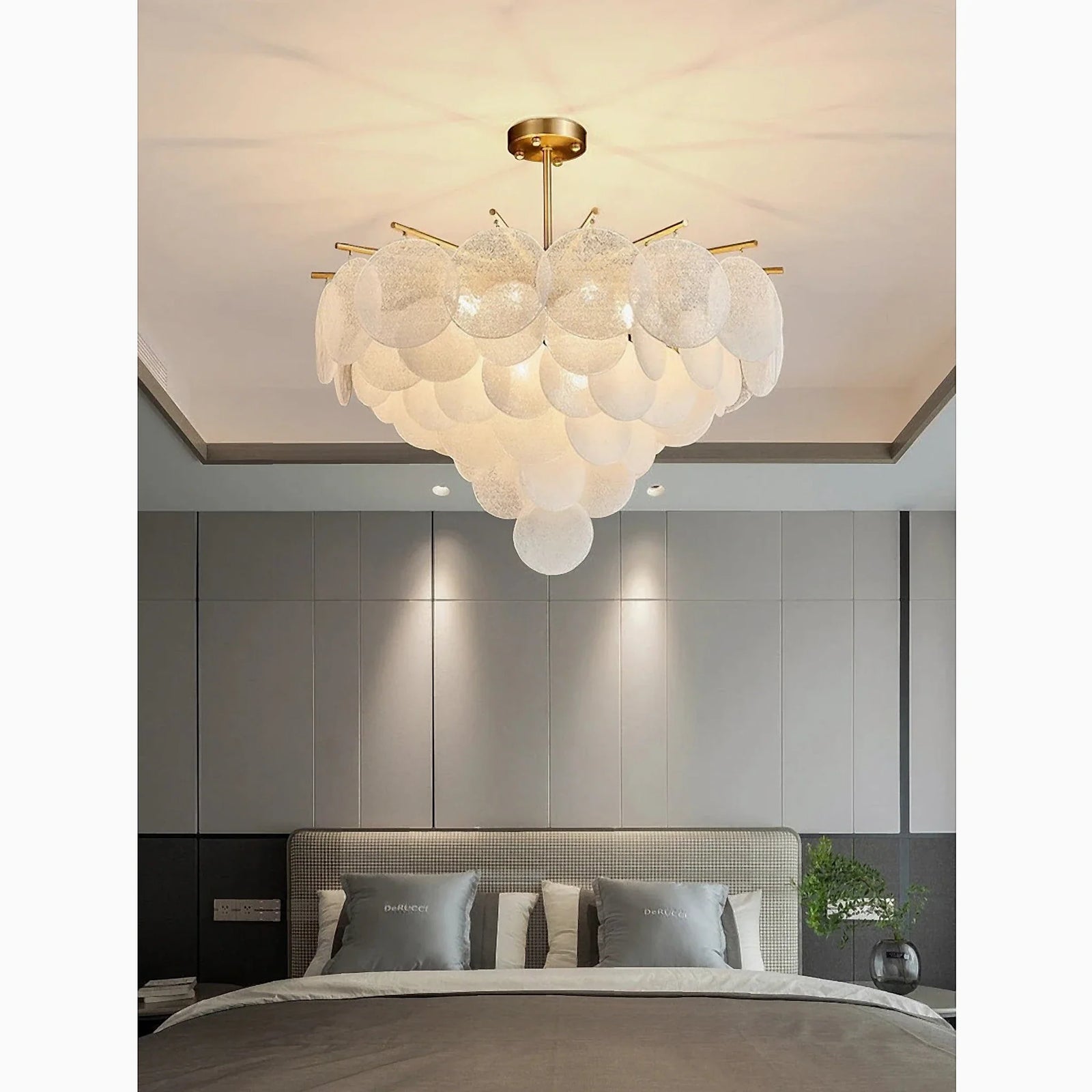 Peone | Round Obscure Glass Ceiling Chandelier