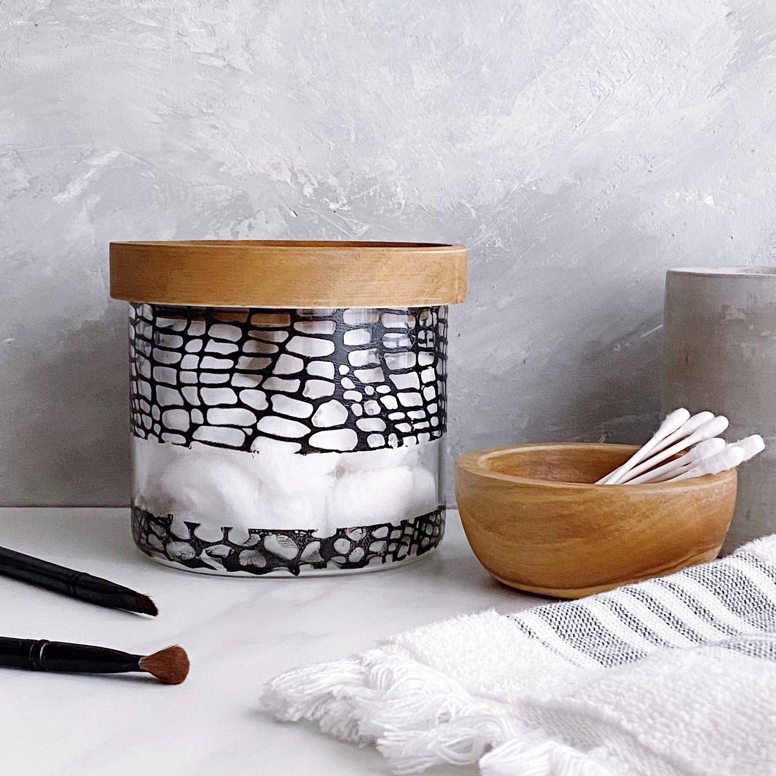 Mock Croc - Mesh Stencil 12x18