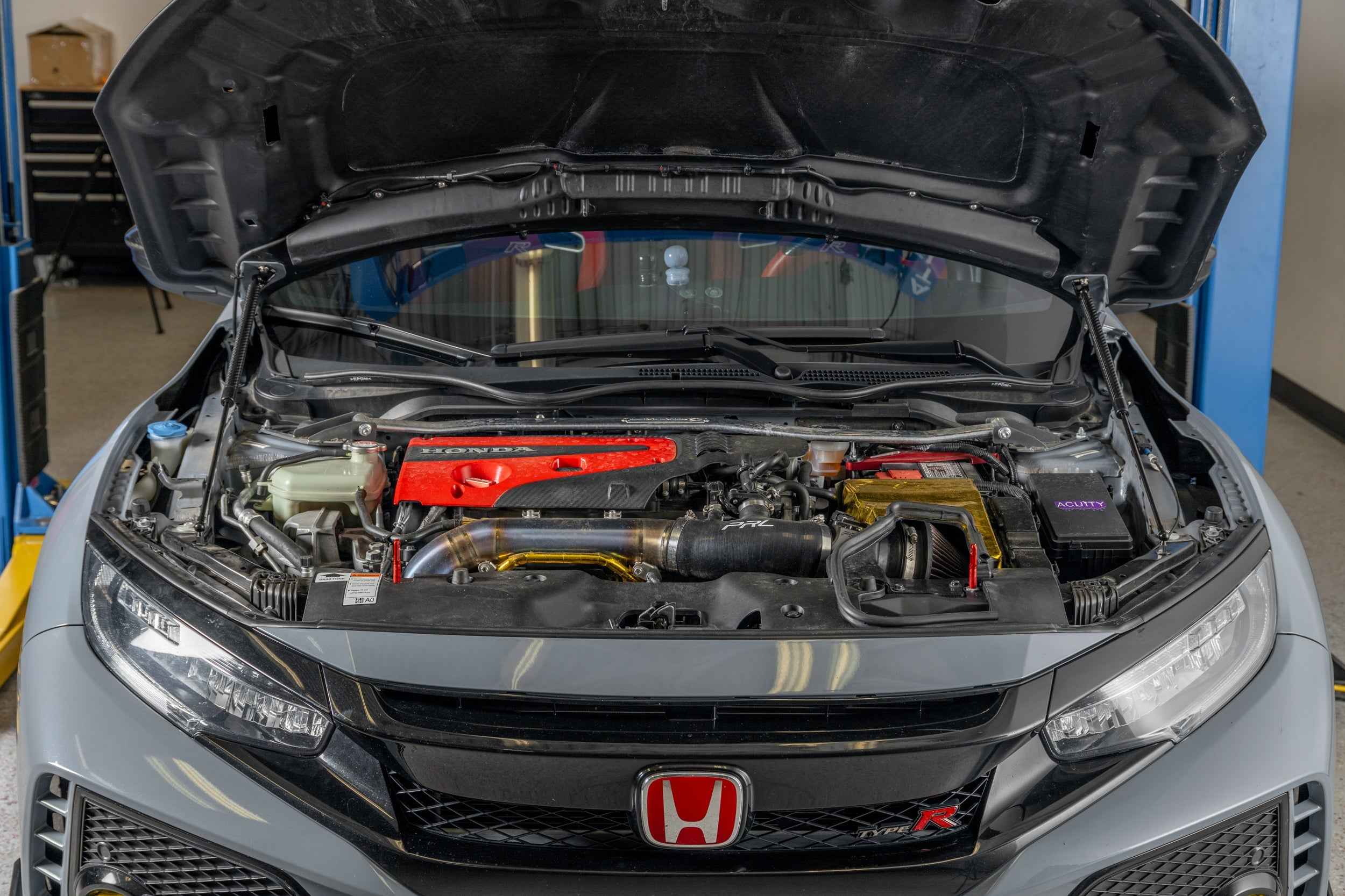 OLM Carbon Fiber Wrapped Hood Struts - 2017-2021 Honda Civic Type R