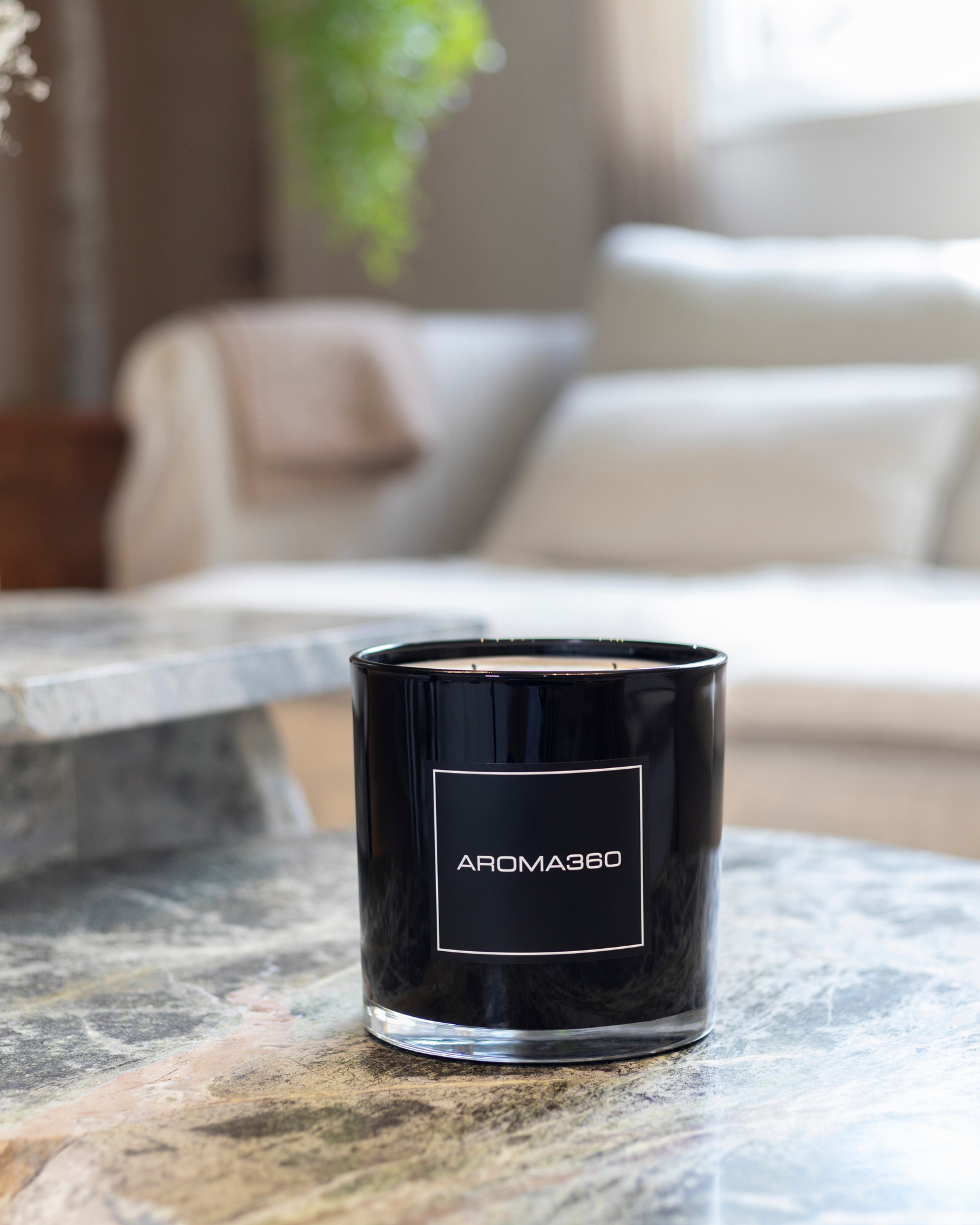 Midnight in Paris 4-Wick Candle Pure Luxury Fragrance