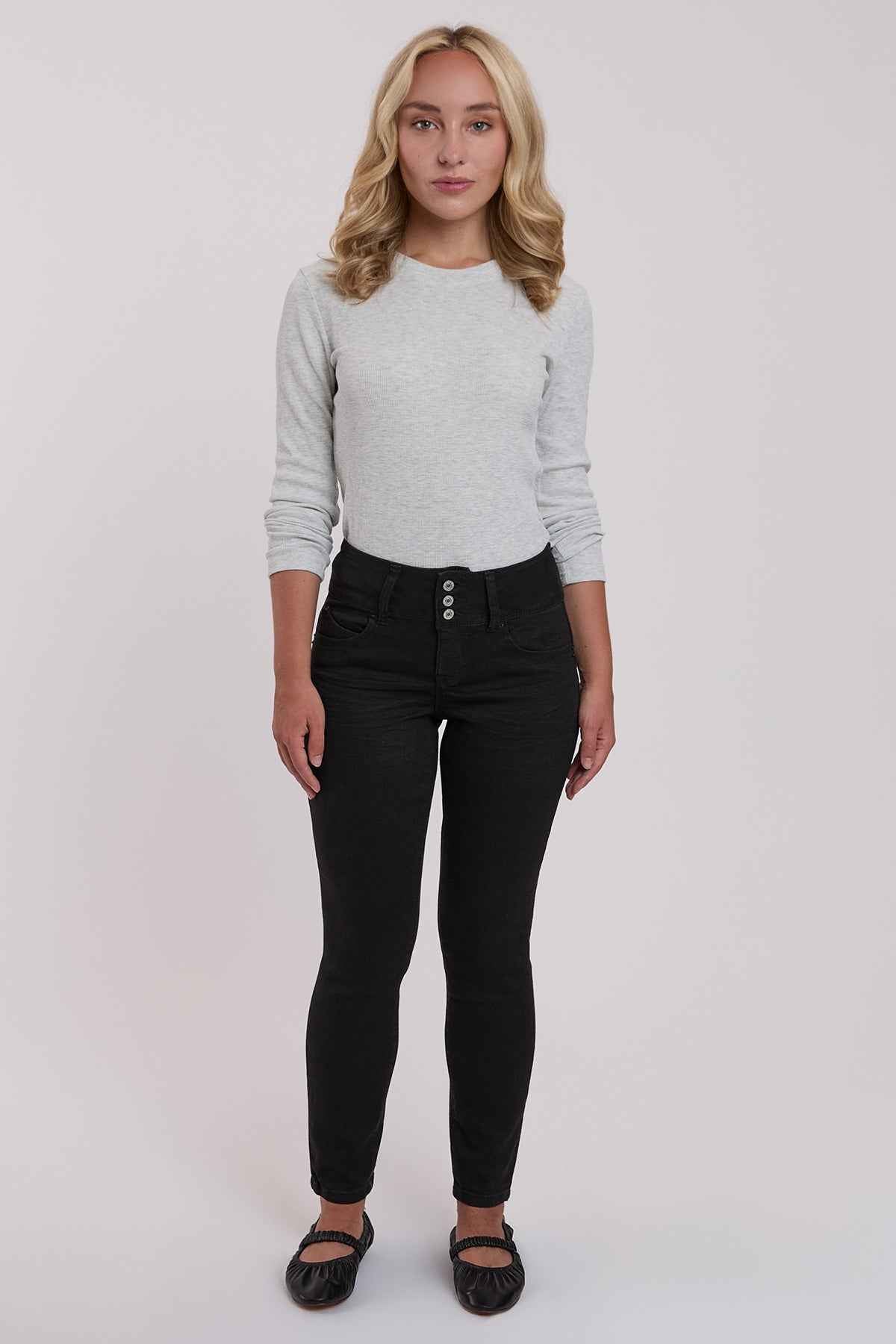 Women's Petite WannaBettaButt 3 Button Skinny Ankle Sustainable Jean