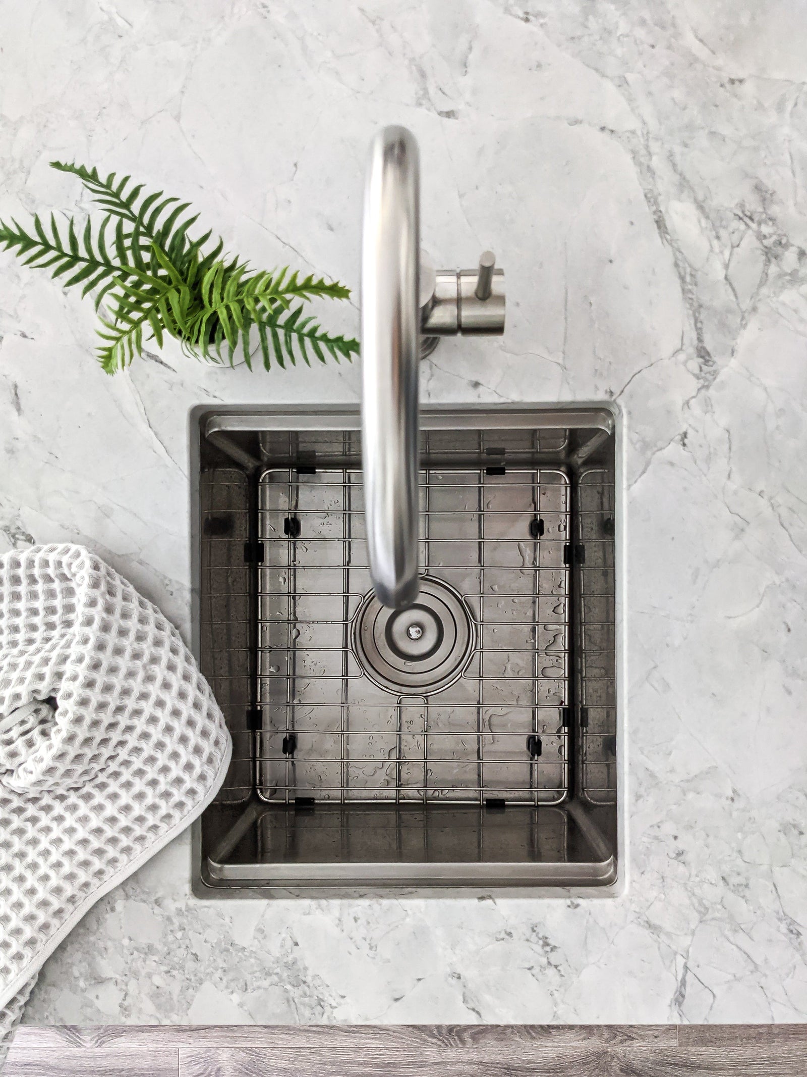 Zeek 15 x 17 Inch Undermount / Drop-In Workstation Sink for RV or Wet Bar 16G Stainless Steel ZH-1517