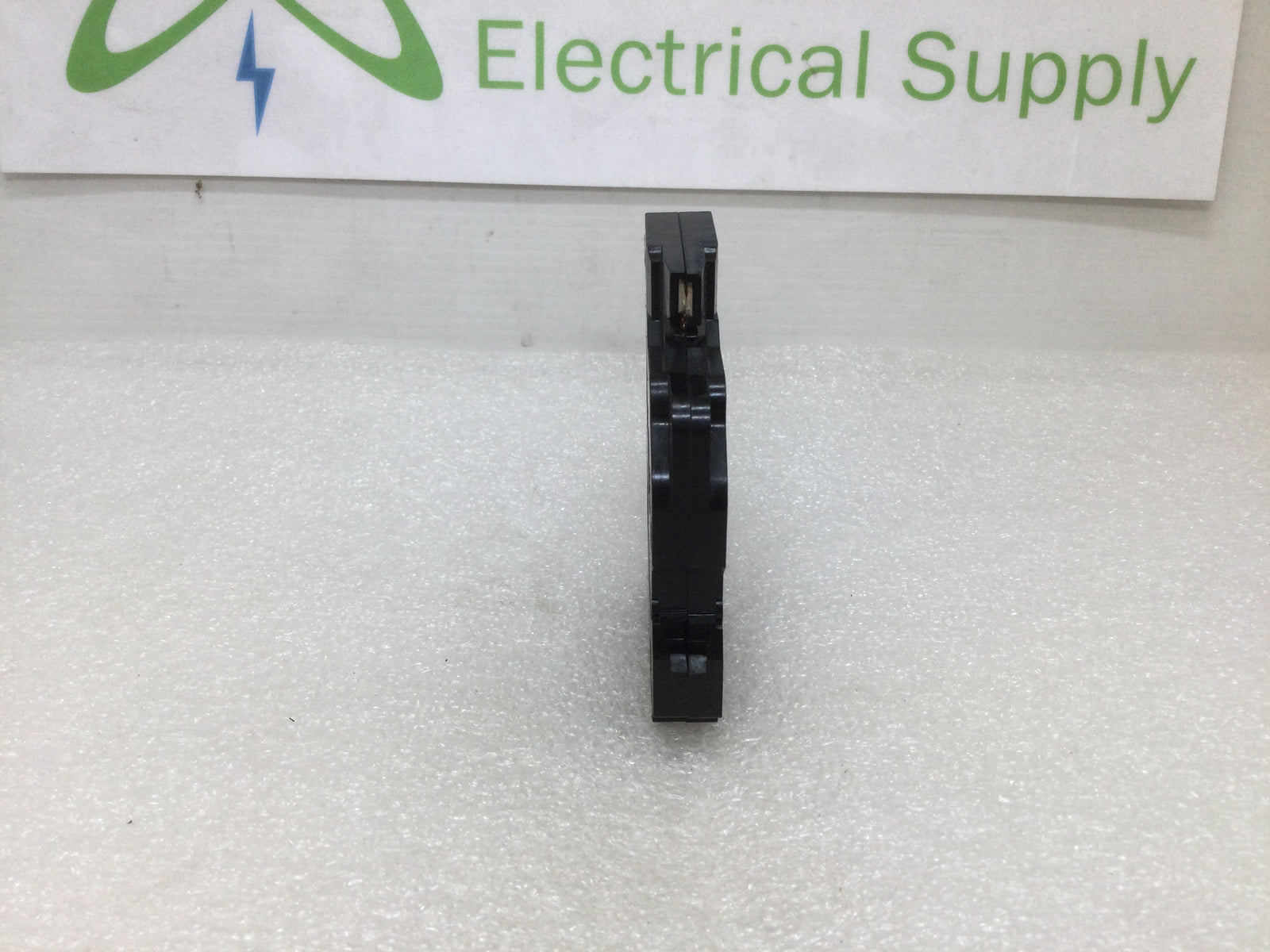 American Brand FPE NC120 1 Pole 20 Amp Circuit Breaker Thin