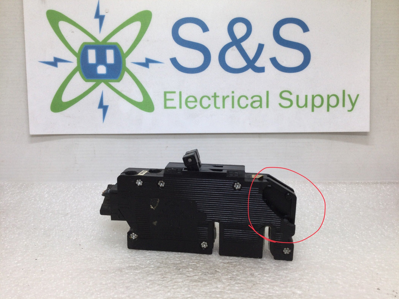 GTE/Sylvania, Zinsco, Challenger, T&B 50 Amp 2 Pole Type RC38-50 Al 120/240 Vac Circuit Breakers