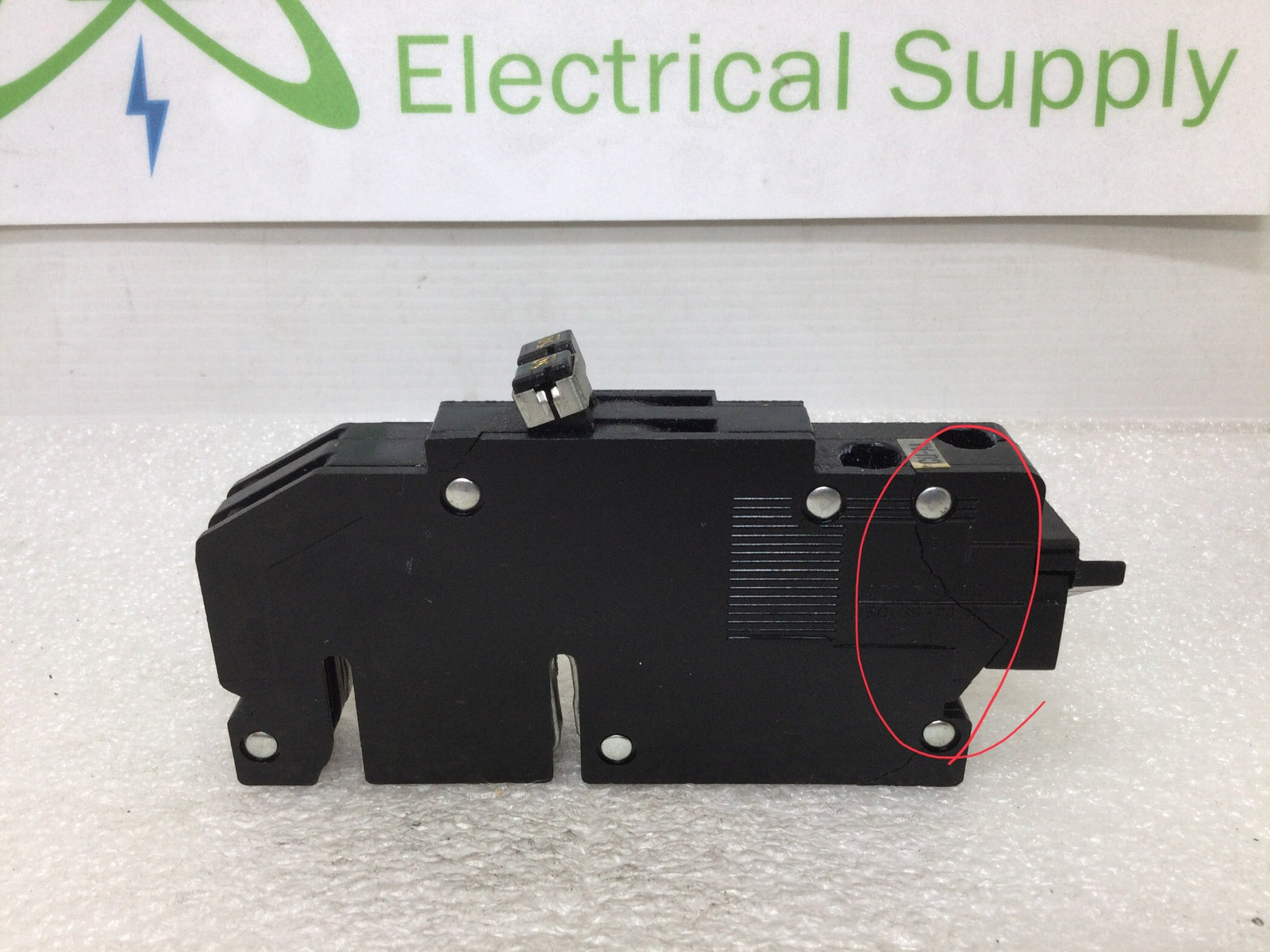 GTE/Sylvania, Zinsco, Challenger, T&B 50 Amp 2 Pole Type RC38-50 Al 120/240 Vac Circuit Breakers