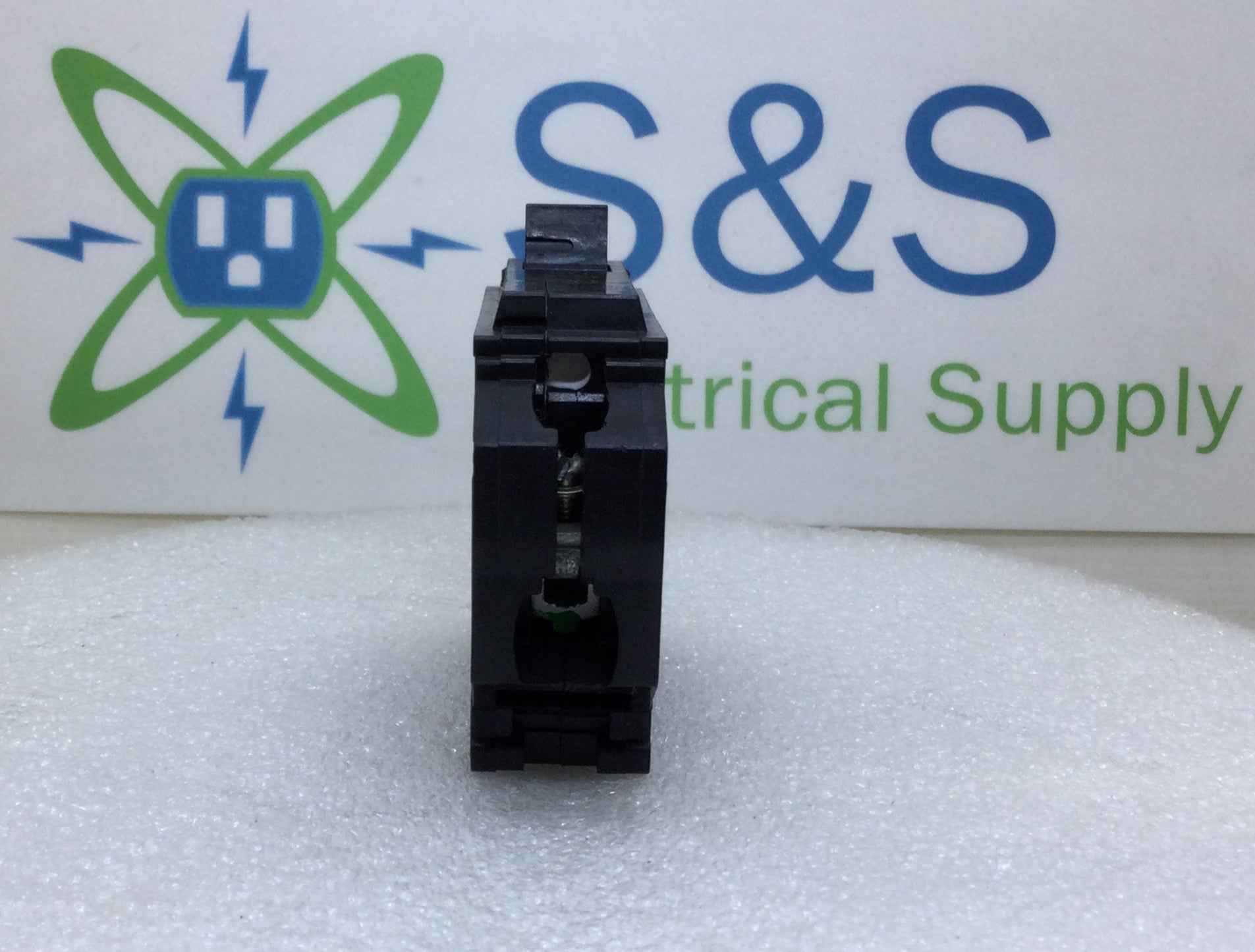 General Electric THQL1115 15 Amp 1 Pole 120/240V Circuit Breaker - Printed Face