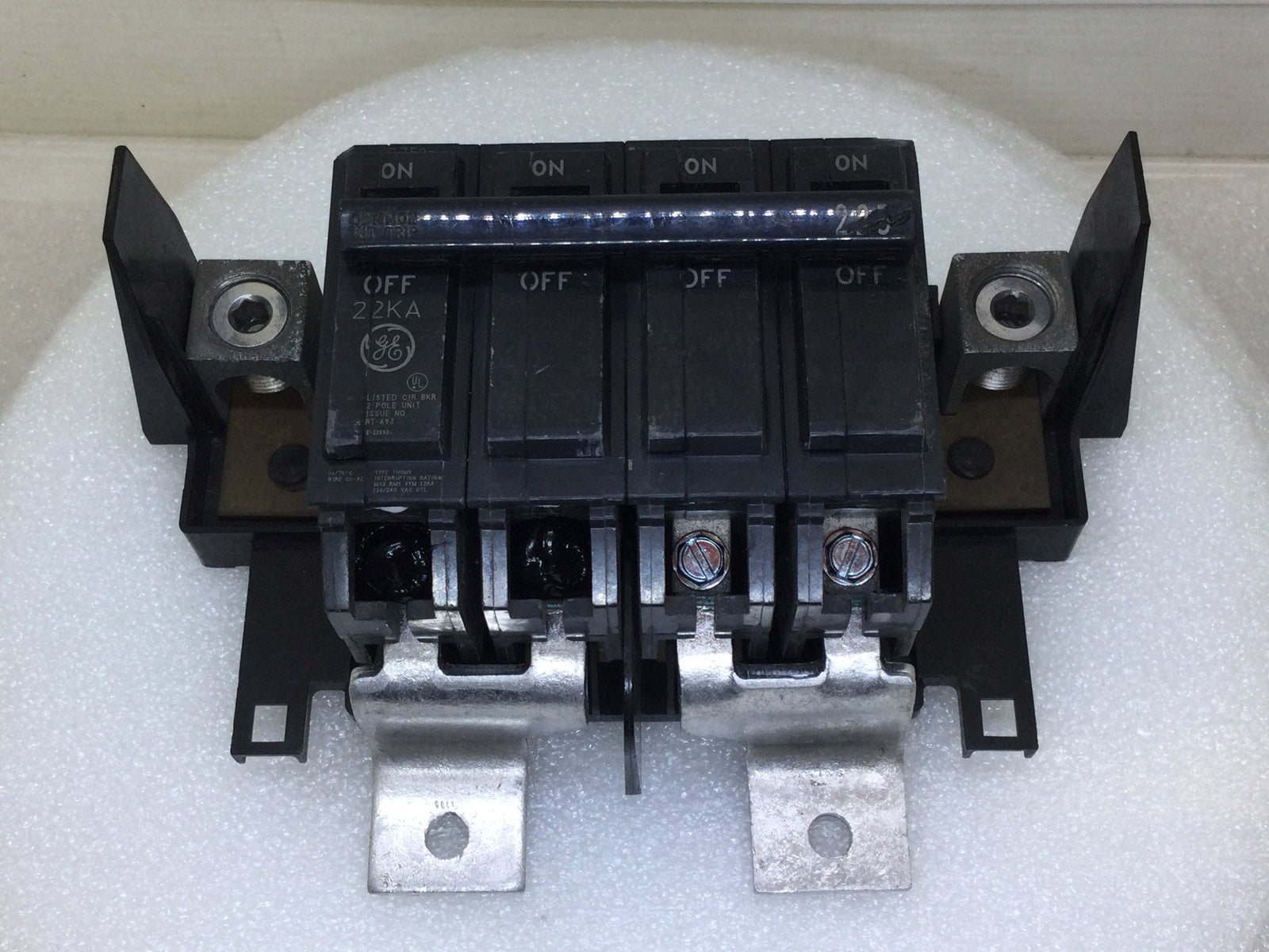 GE/General Electric Type THQMV 150 Amp to 225 Amp 4 Pole Circuit Breaker