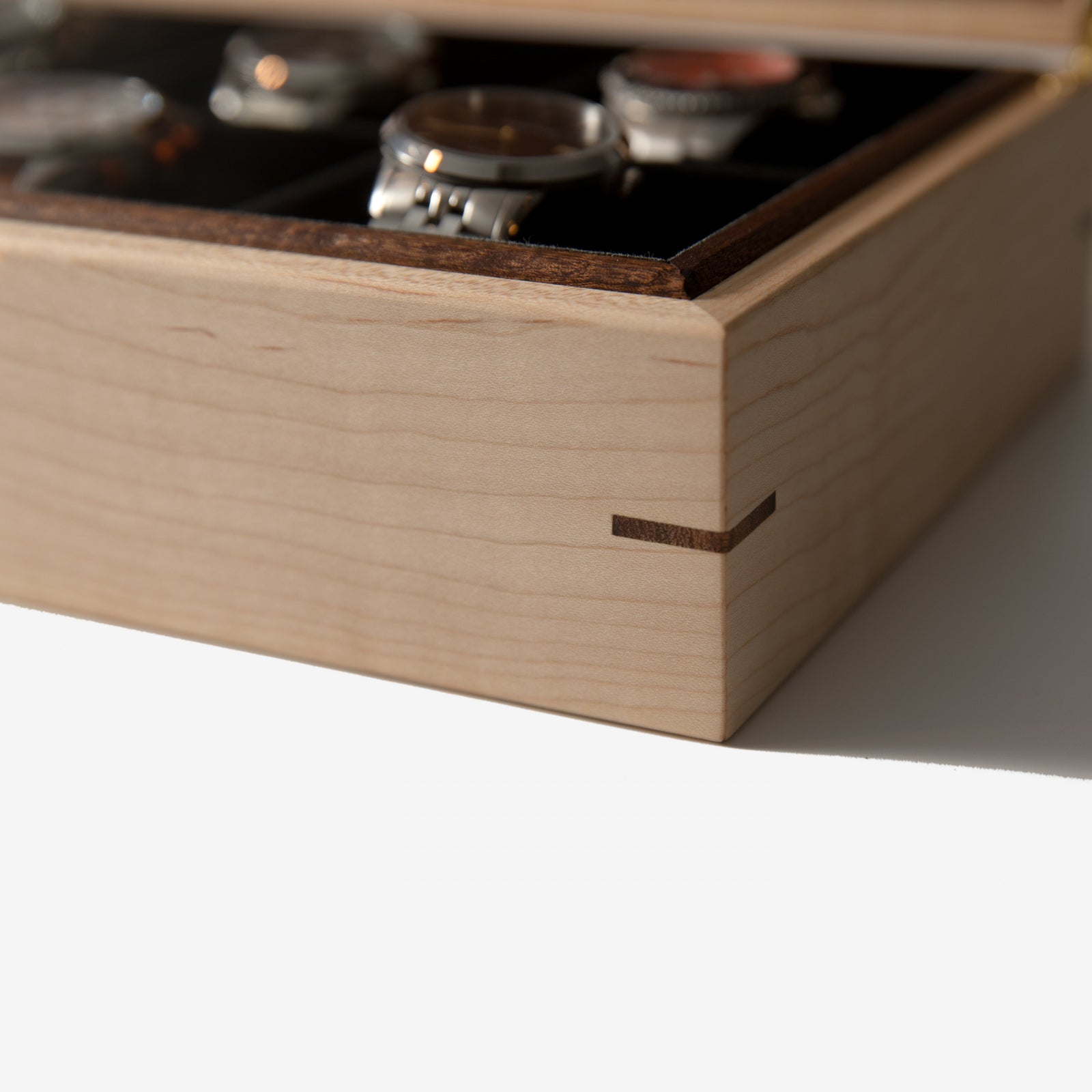 Watch Box - Curly Maple and Sapele Mahogany - 8 Watch Compartments