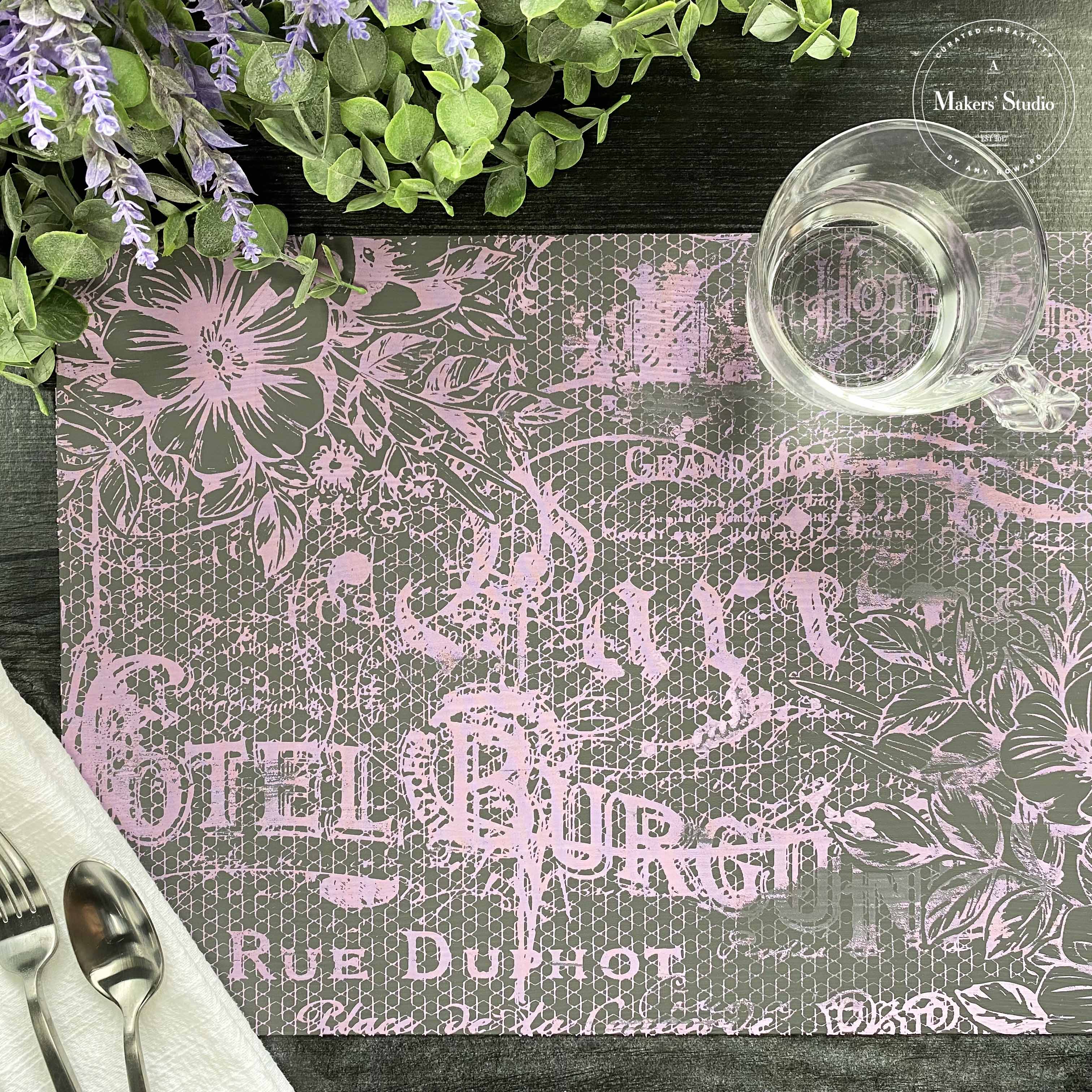 Rue Duphot - Mesh Stencil 12x18