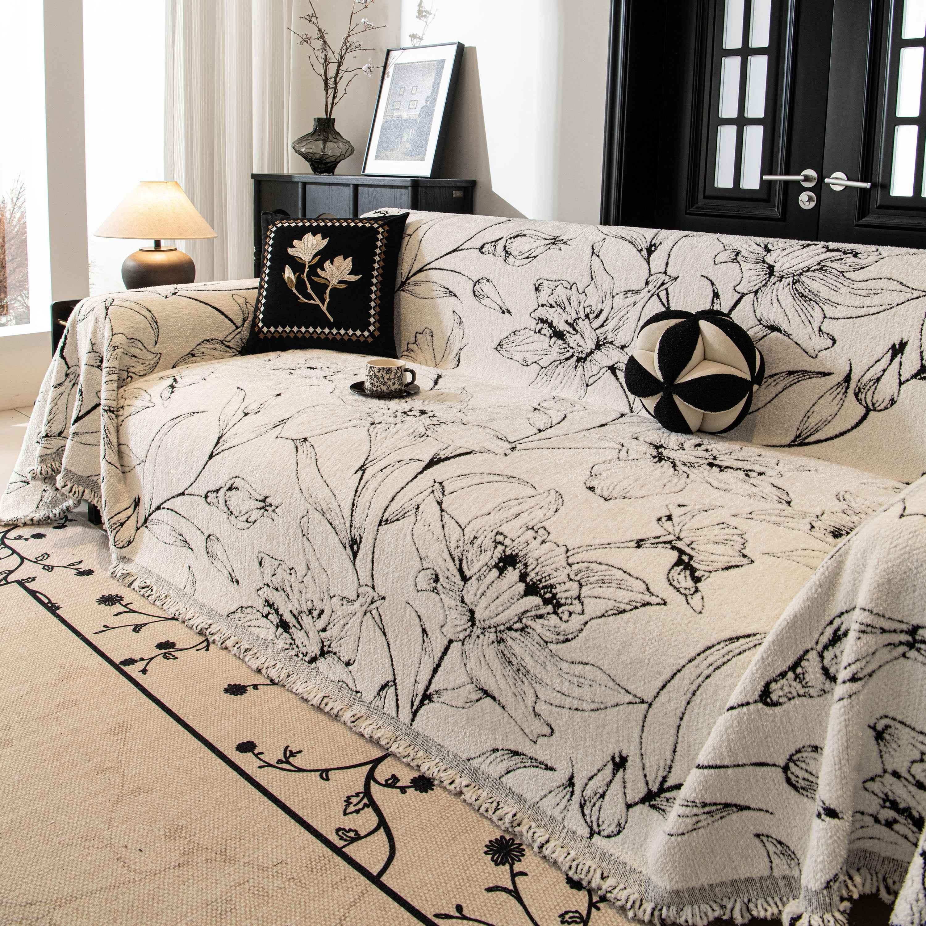 Large Floral Sofa Cover Throw Blanket, Plush Jacquard Non-Shedding Couch Cover for Pets