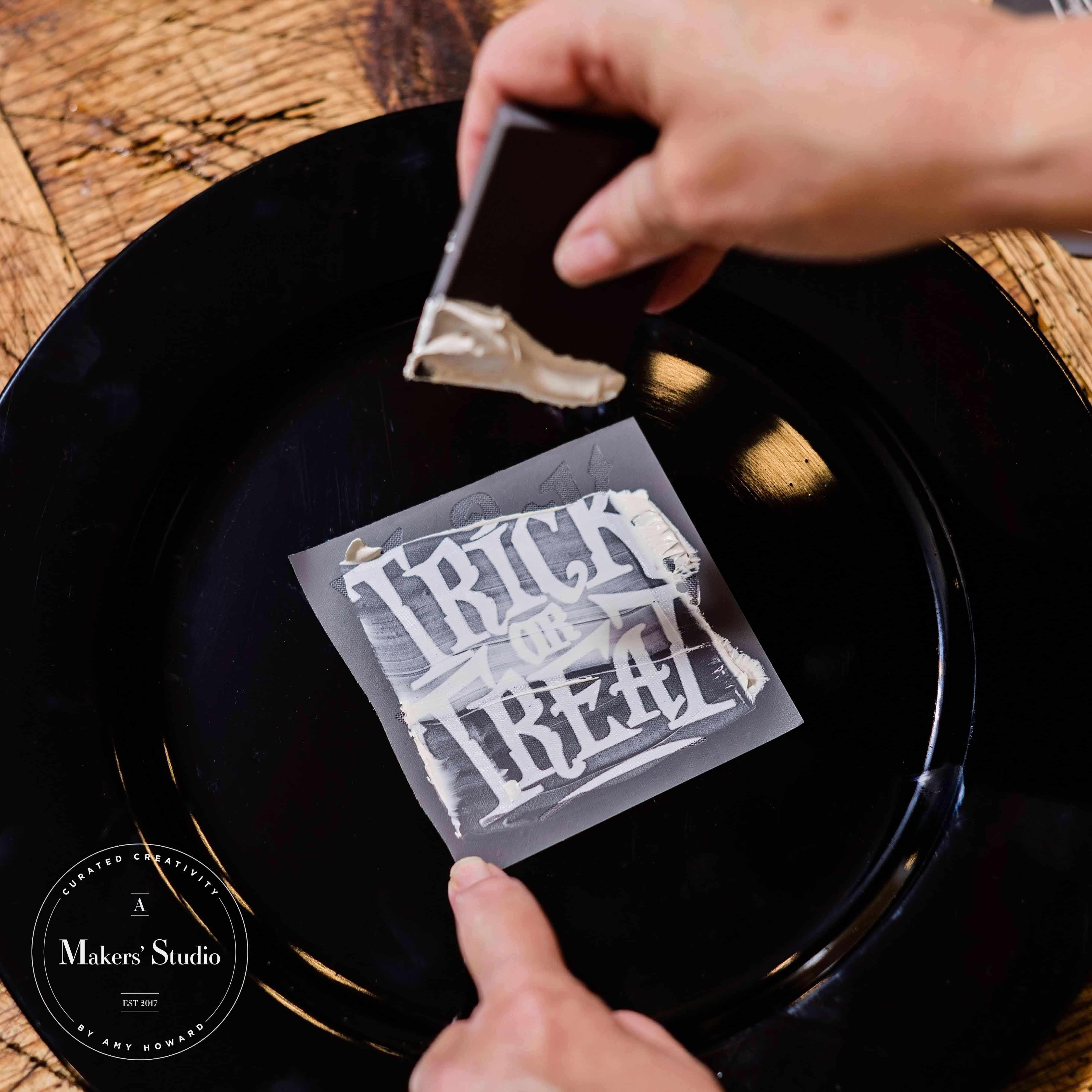 Spooky Town - Mesh Stencil 12x18