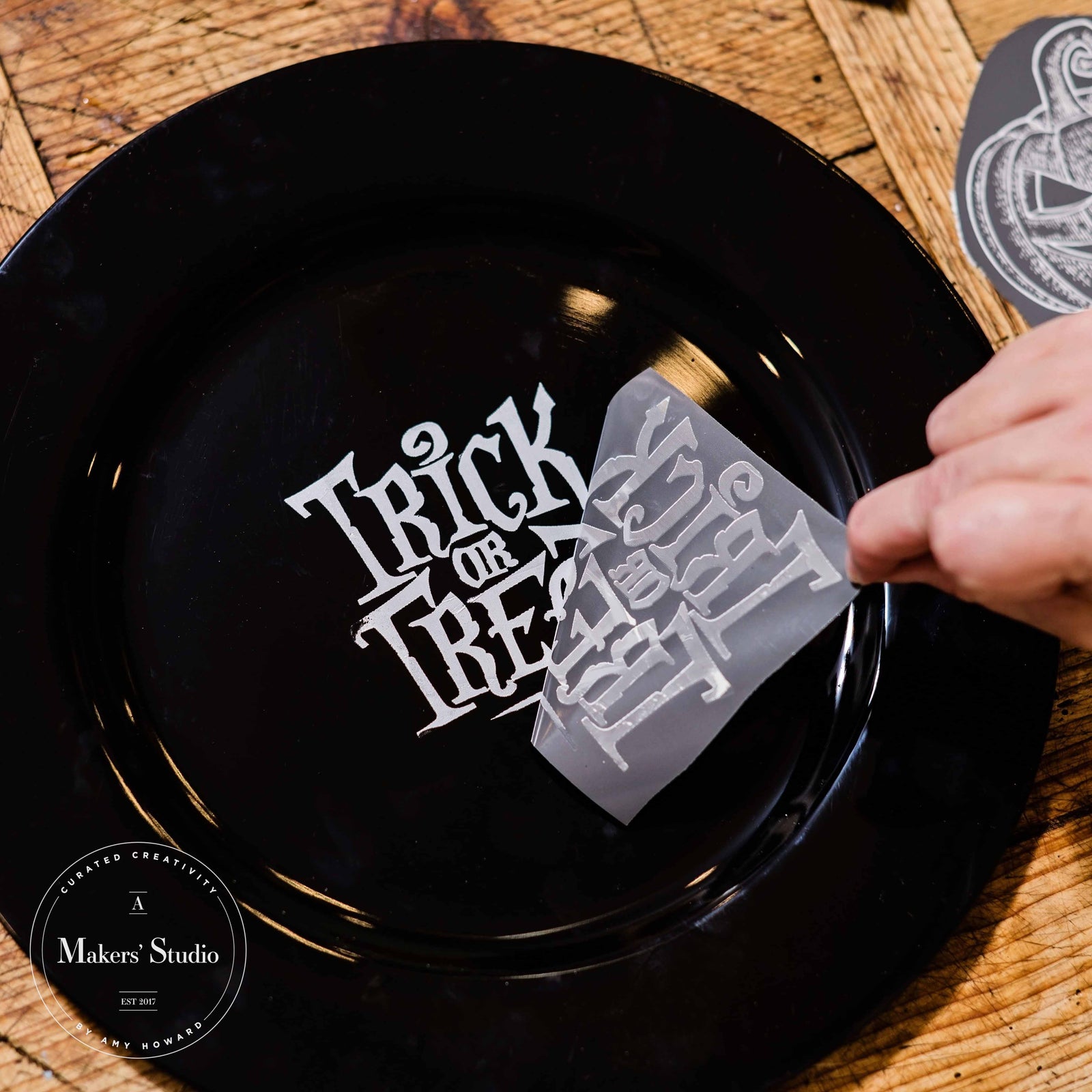 Spooky Town - Mesh Stencil 12x18